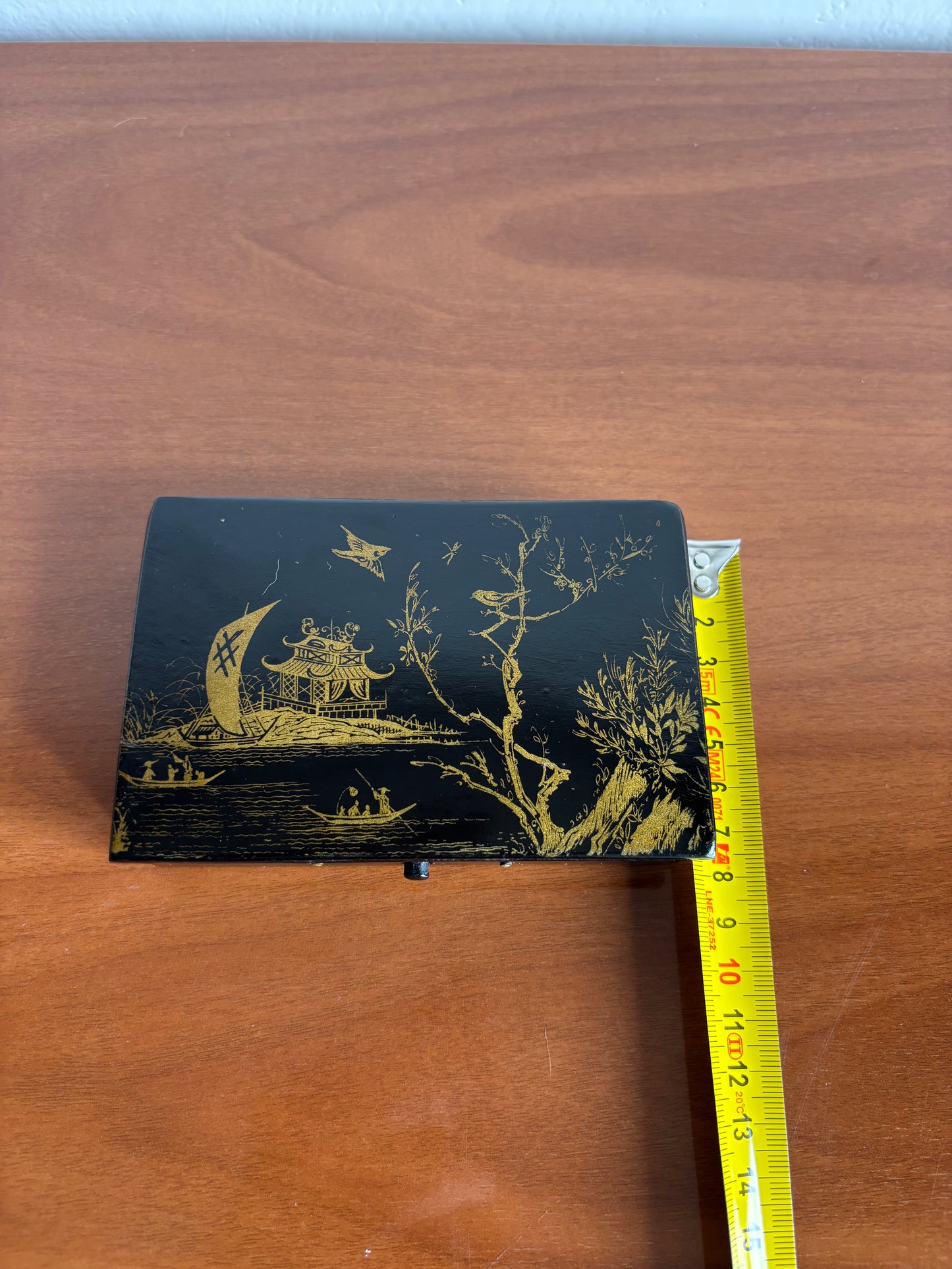 Scatolina in cartapesta Napoleone III – Produzione francese con decorazione asiatica