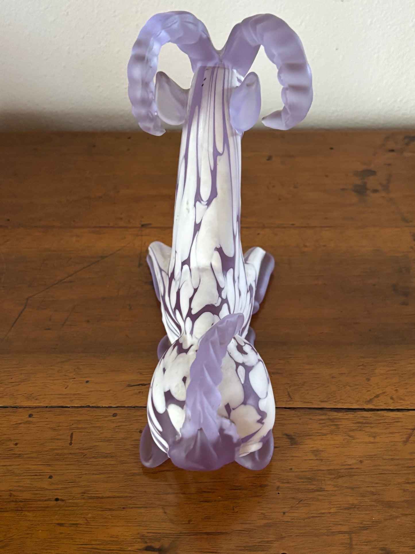 Mountain Goat in Glass – Handmade Violet and White Sculpture