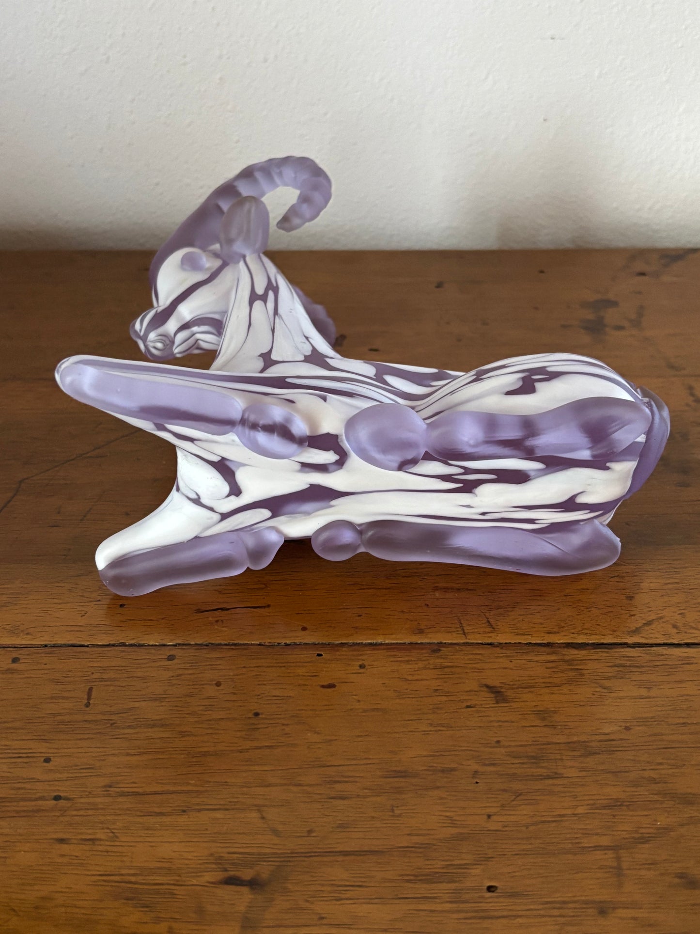 Mountain Goat in Glass – Handmade Violet and White Sculpture