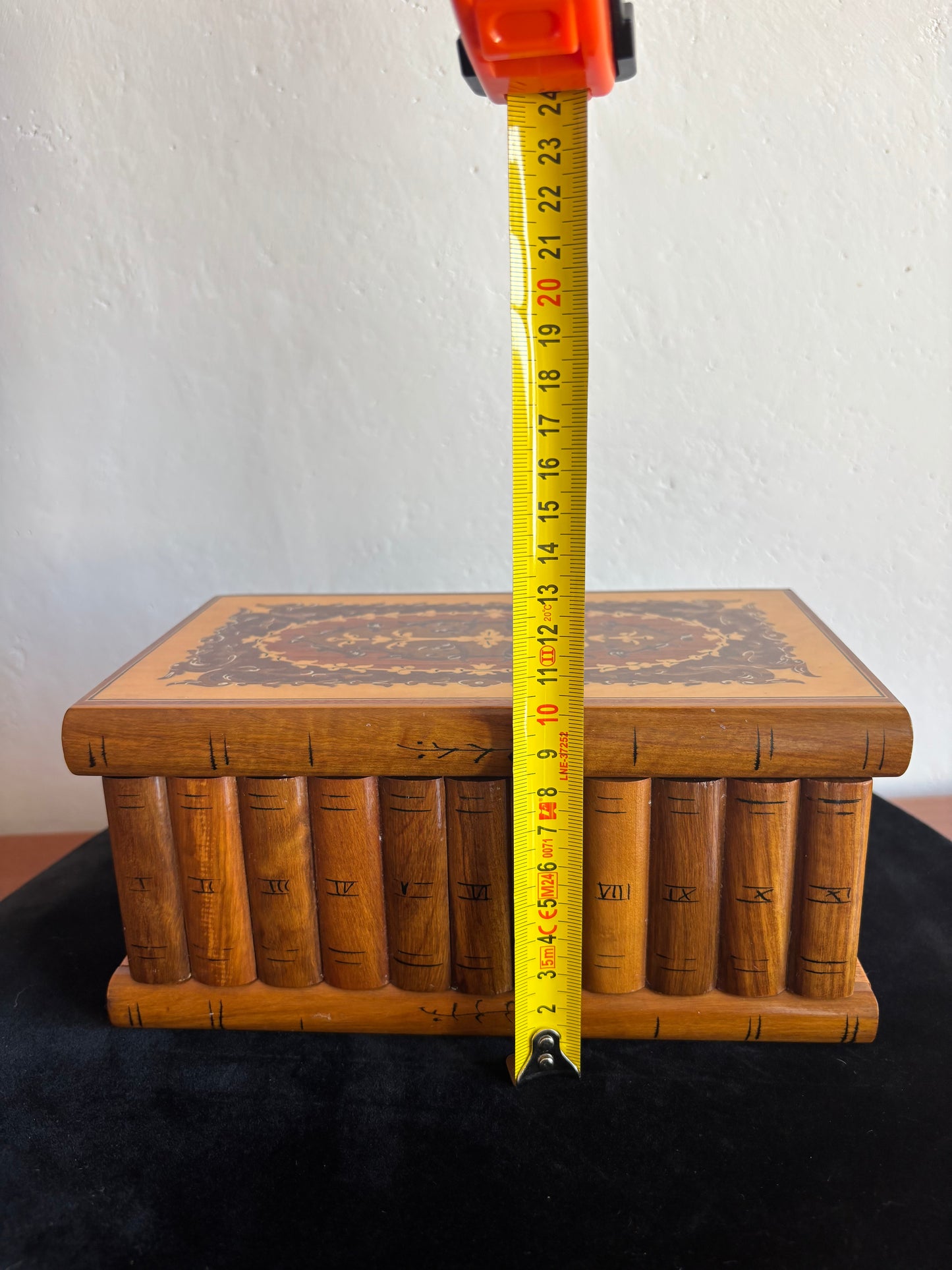 Vintage Sorrento Puzzle Box in Wood