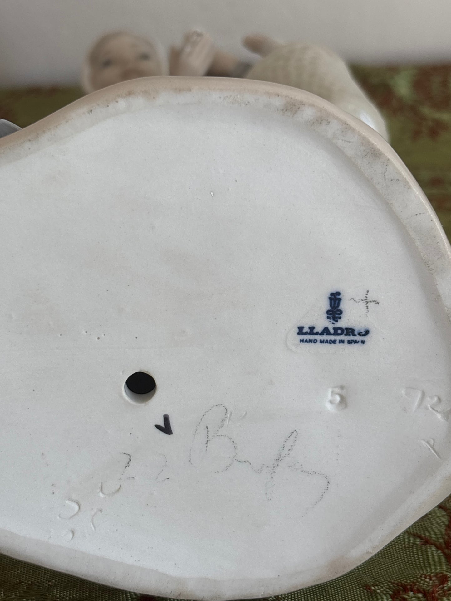 Vintage-Lladro-Figur – Mädchen mit Entchen und Korb voller Küken