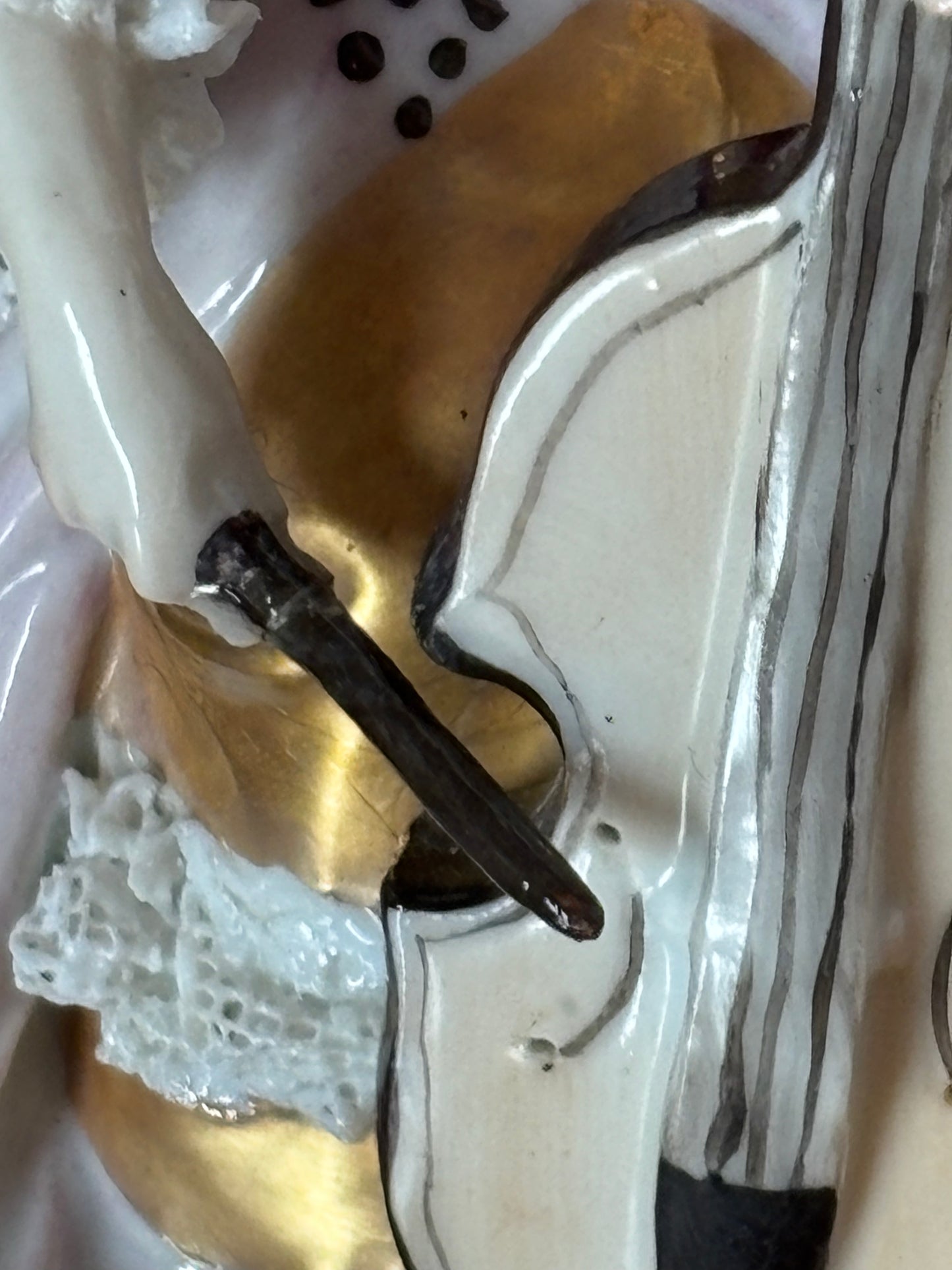 Statuina in Porcellana Volkstedt – Dama con Violoncello, Abito Rococò