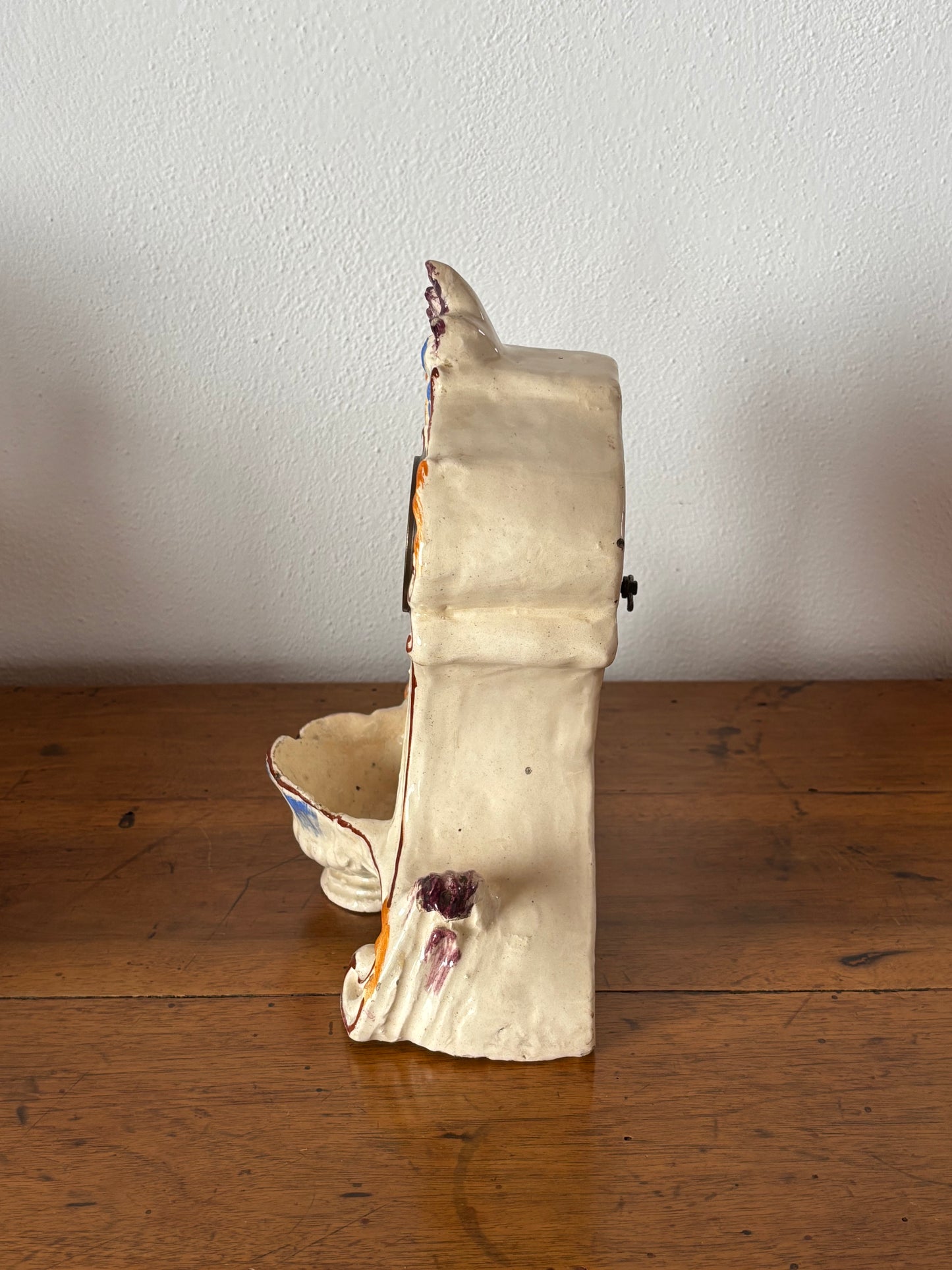 Orologio da tavolo in ceramica vintage decorata – marchiato e restaurato