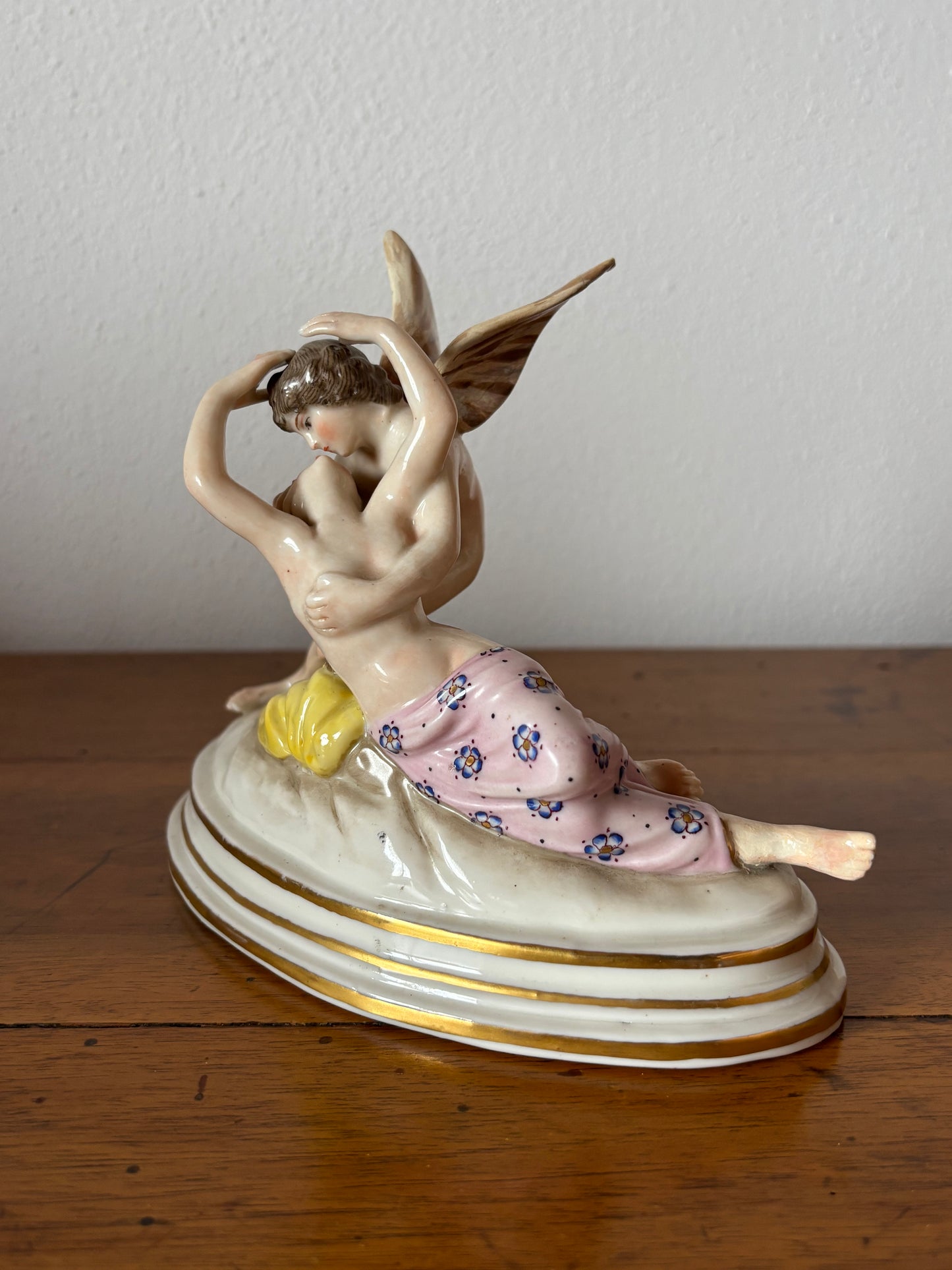 Statuetta in ceramica Capodimonte – Mitologia, Arte e Collezionismo