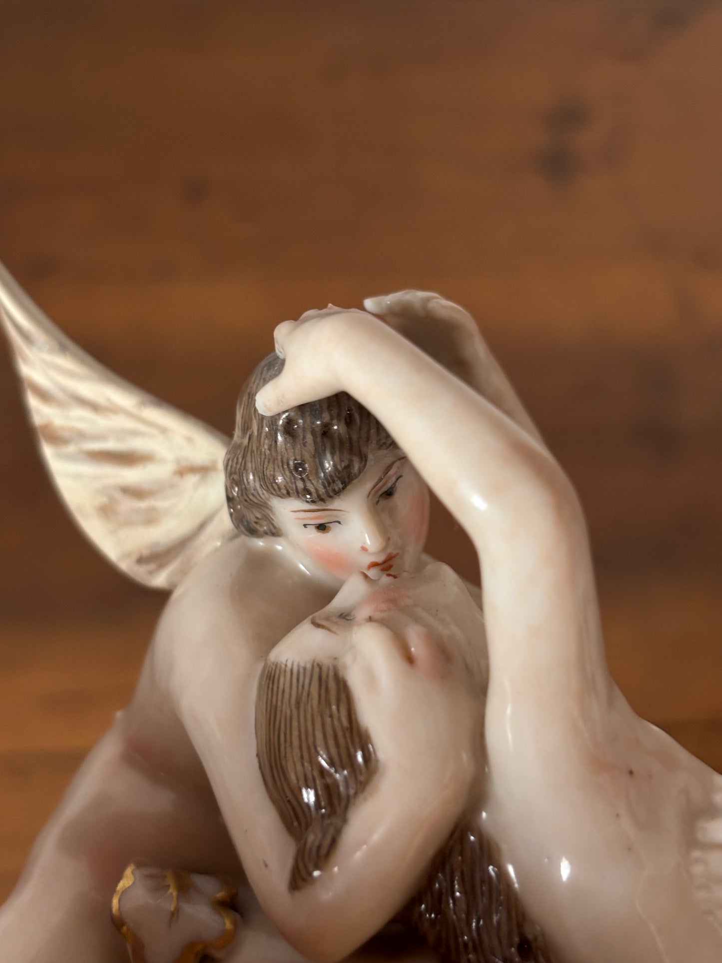 Statuetta in ceramica Capodimonte – Mitologia, Arte e Collezionismo