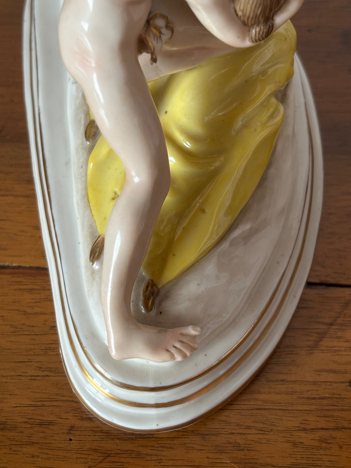 Statuetta in ceramica Capodimonte – Mitologia, Arte e Collezionismo