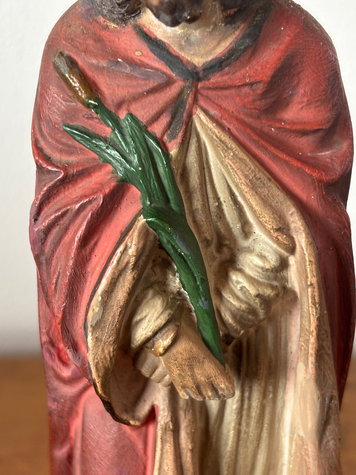 Statuetta di Gesù in gesso dipinta del XX secolo