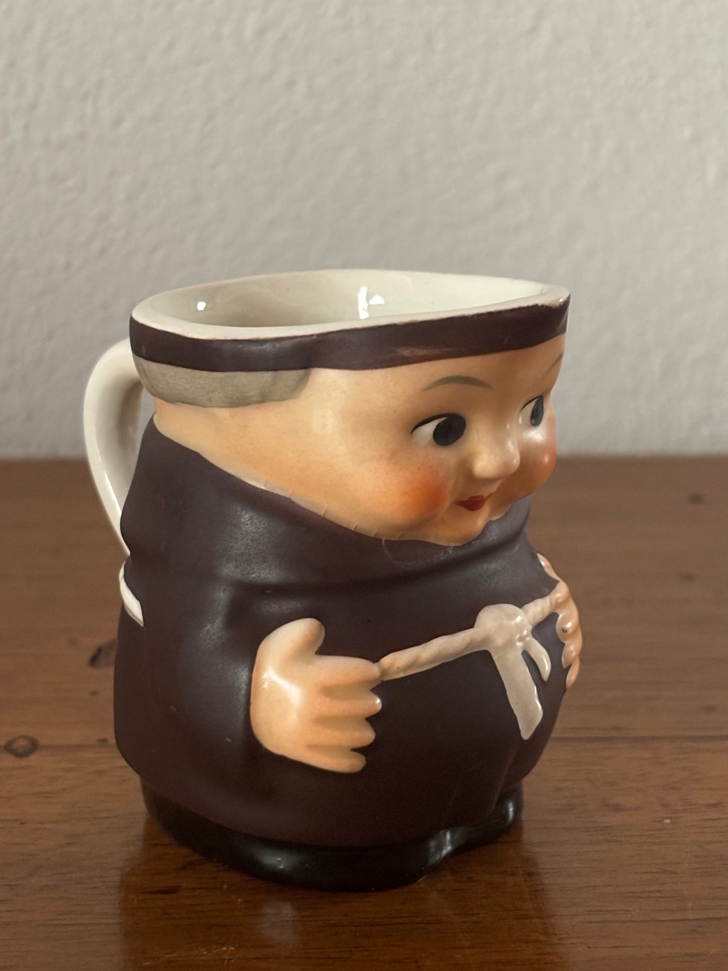 Piccola lettiera frate Goebel