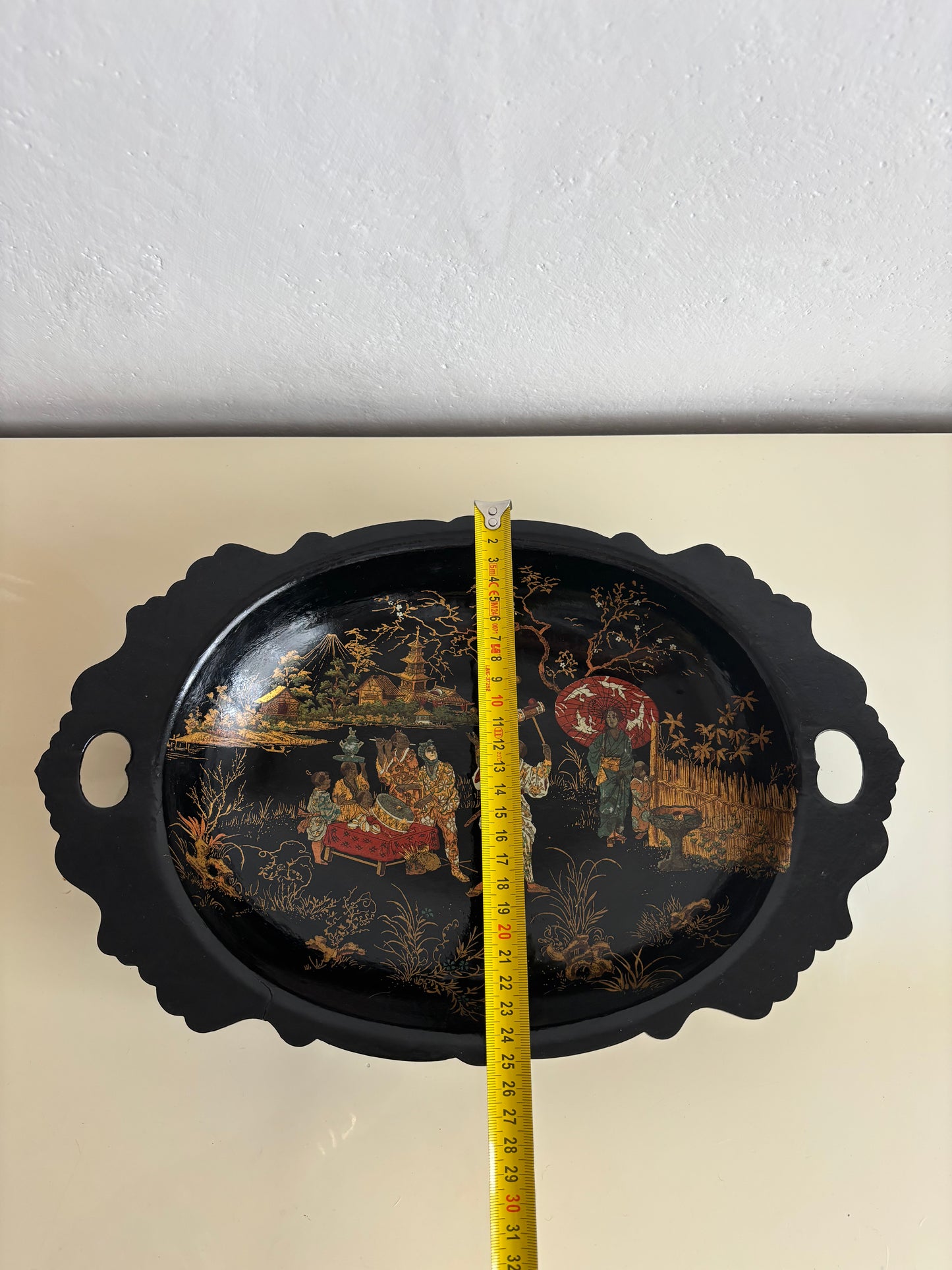 Japanese‑Style Lacquered Tray, Napoléon III Period (Second Half of the 19th Century)