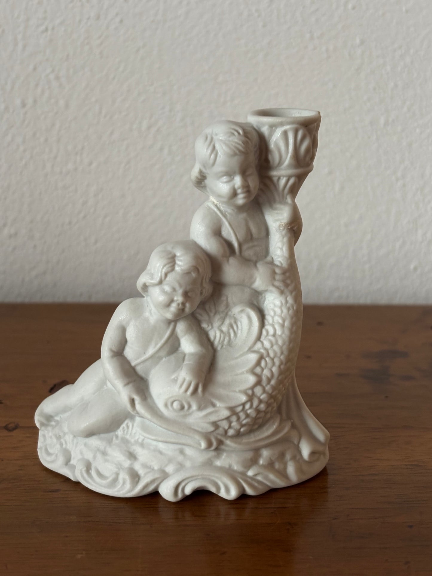 Piccola Statuetta Vintage in Ceramica con Due Putti