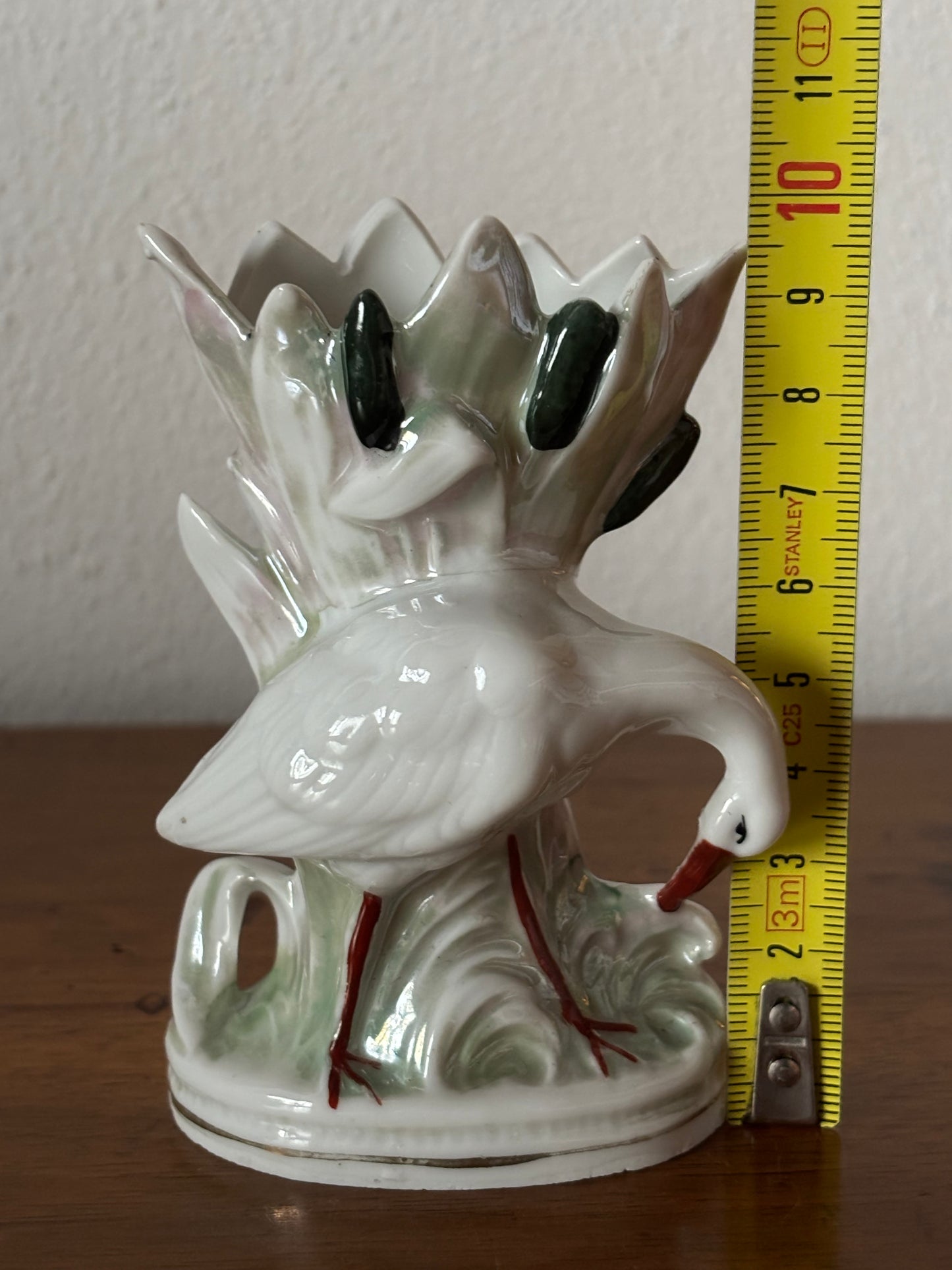 Vase mit Reiher – Eleganz und Natur in einem einzigen Detail