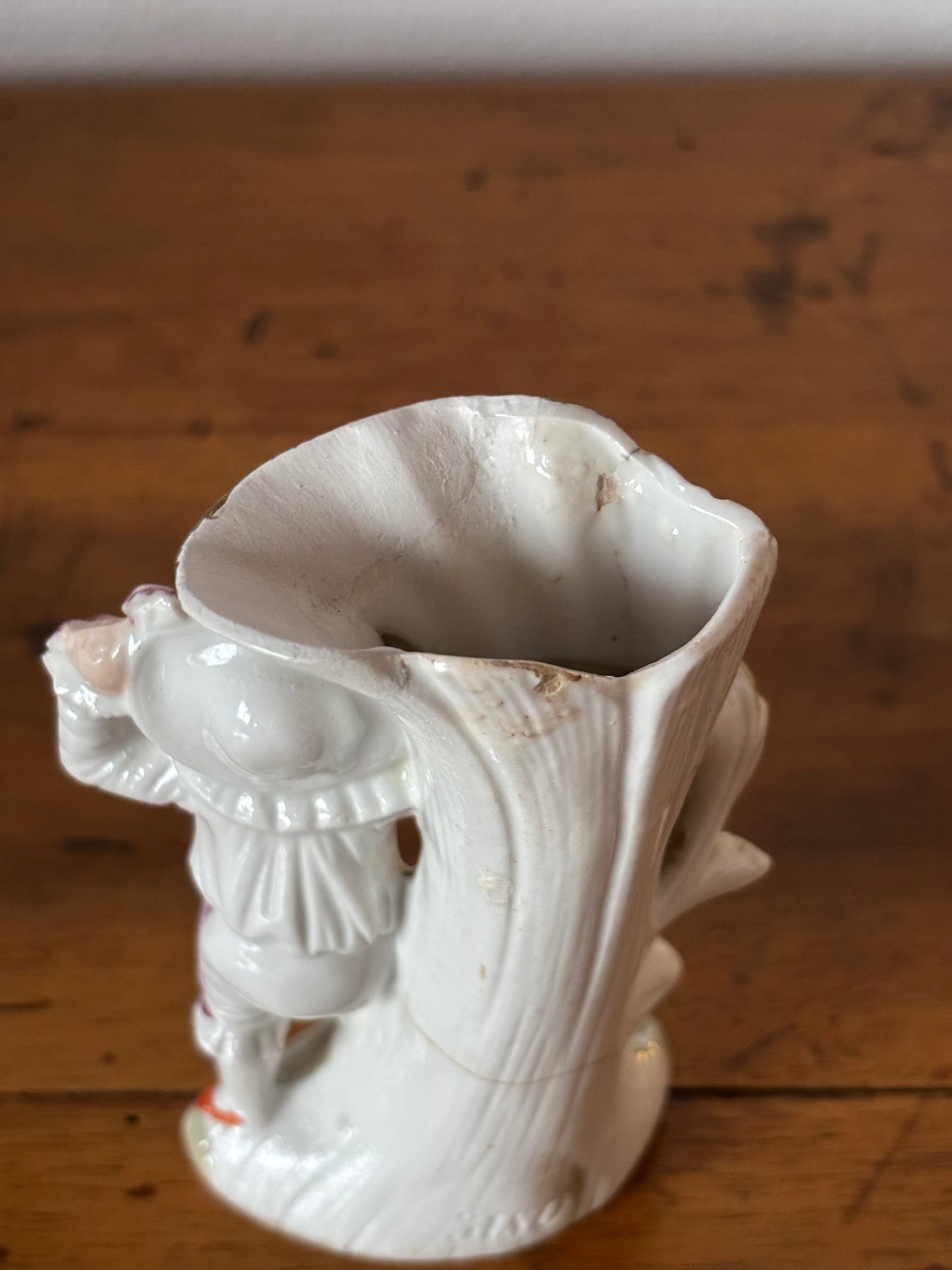 Vasetto in Ceramica Vintage con Bambino e Fiore – Oggetto Decorativo Restaurato
