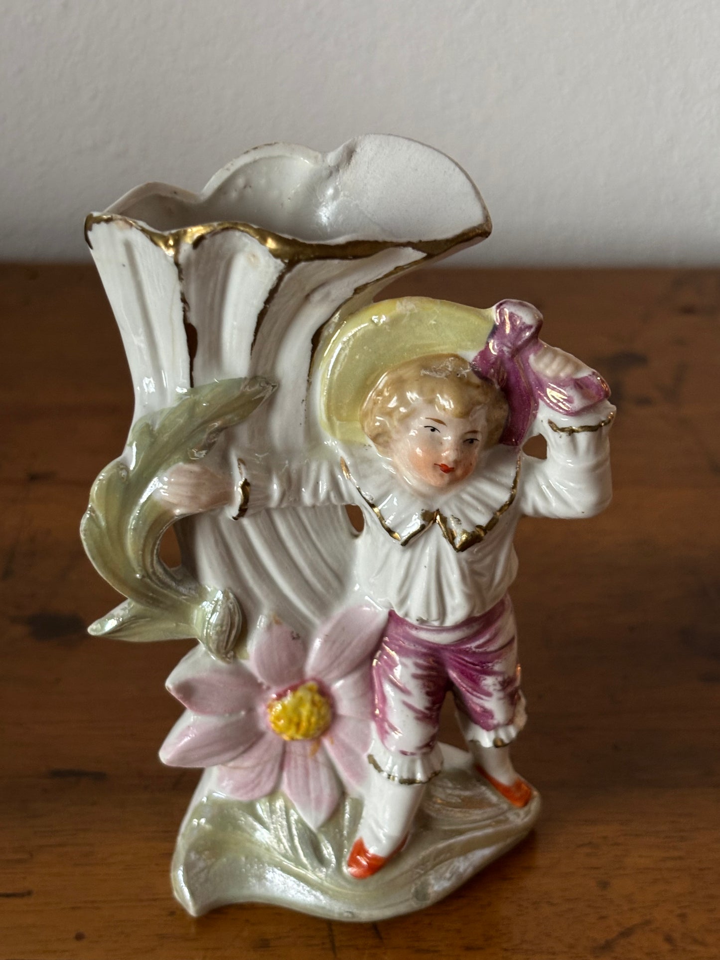 Vasetto in Ceramica Vintage con Bambino e Fiore – Oggetto Decorativo Restaurato