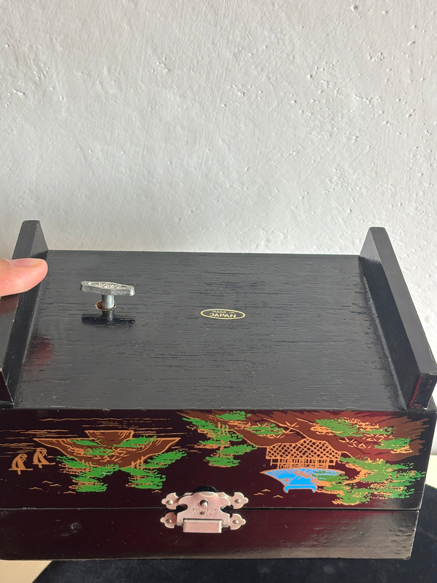 Portagioie giapponese vintage con carillon e ballerina