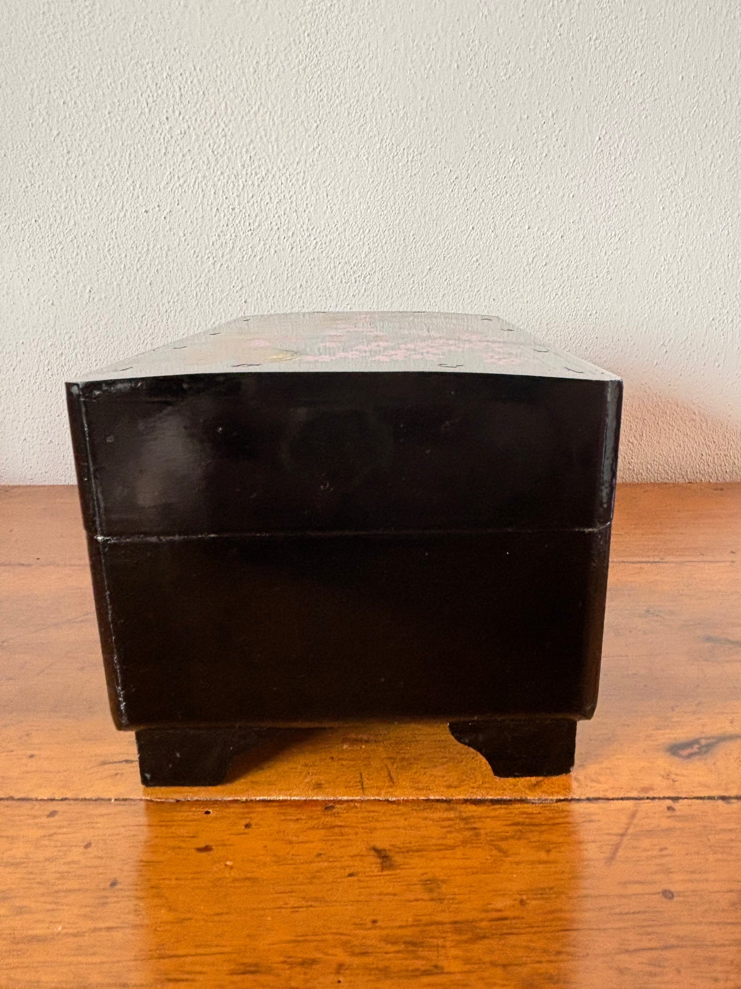 Vintage Japanese Black Lacquer Music Box