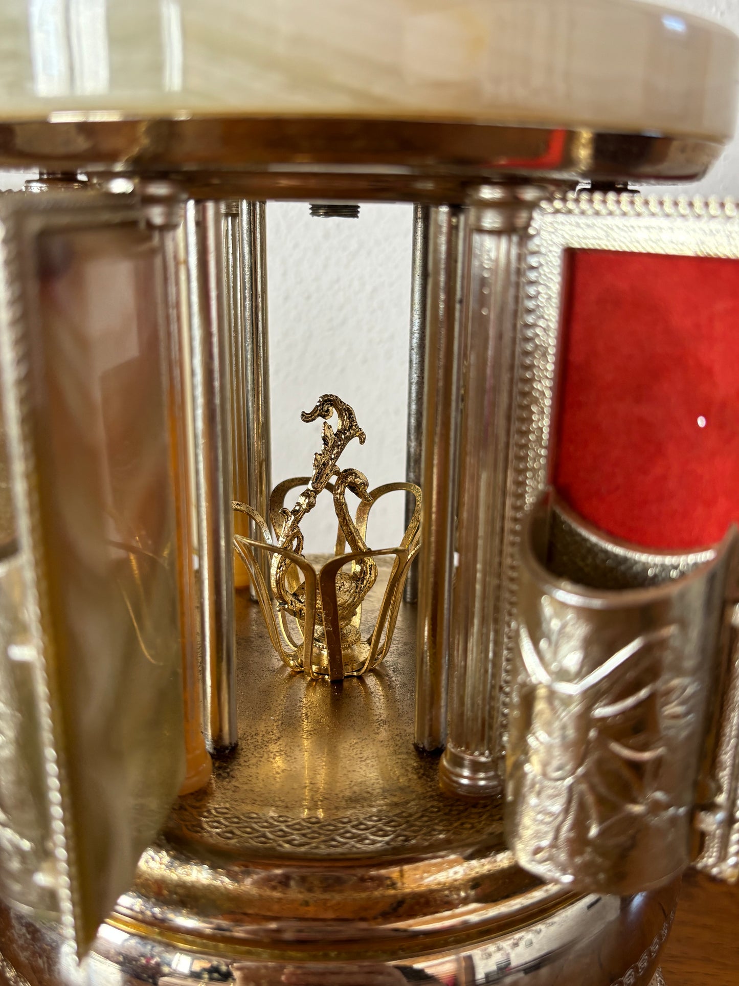 Portasigarette Carillon Musicale con Orologio Vintage Anni '60-'70