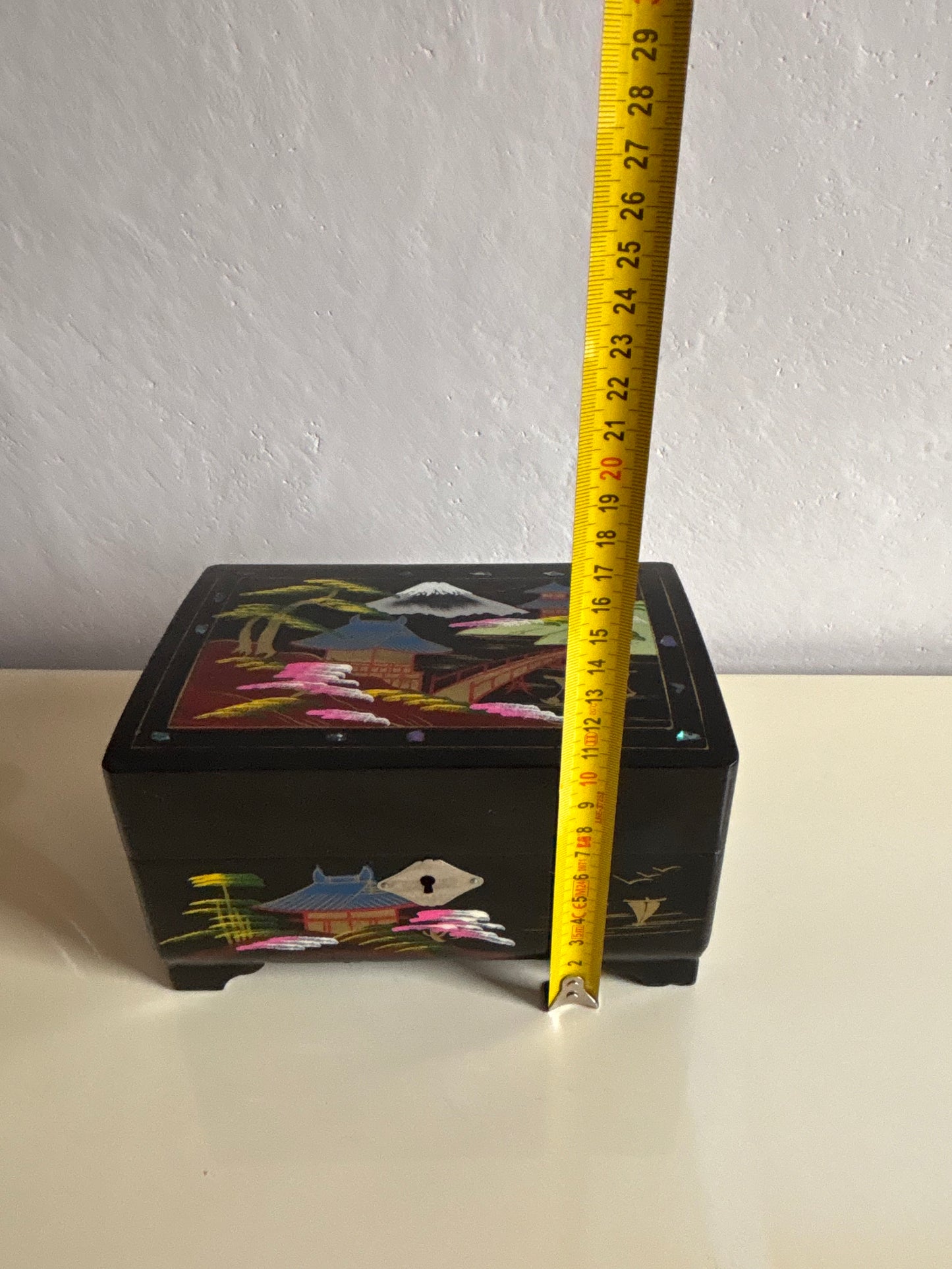 Portagioie Giapponese con Ballerina e Luci