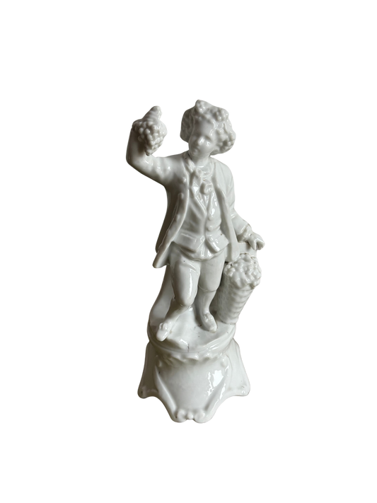 White ceramic pen holder, possible European production, 19th century