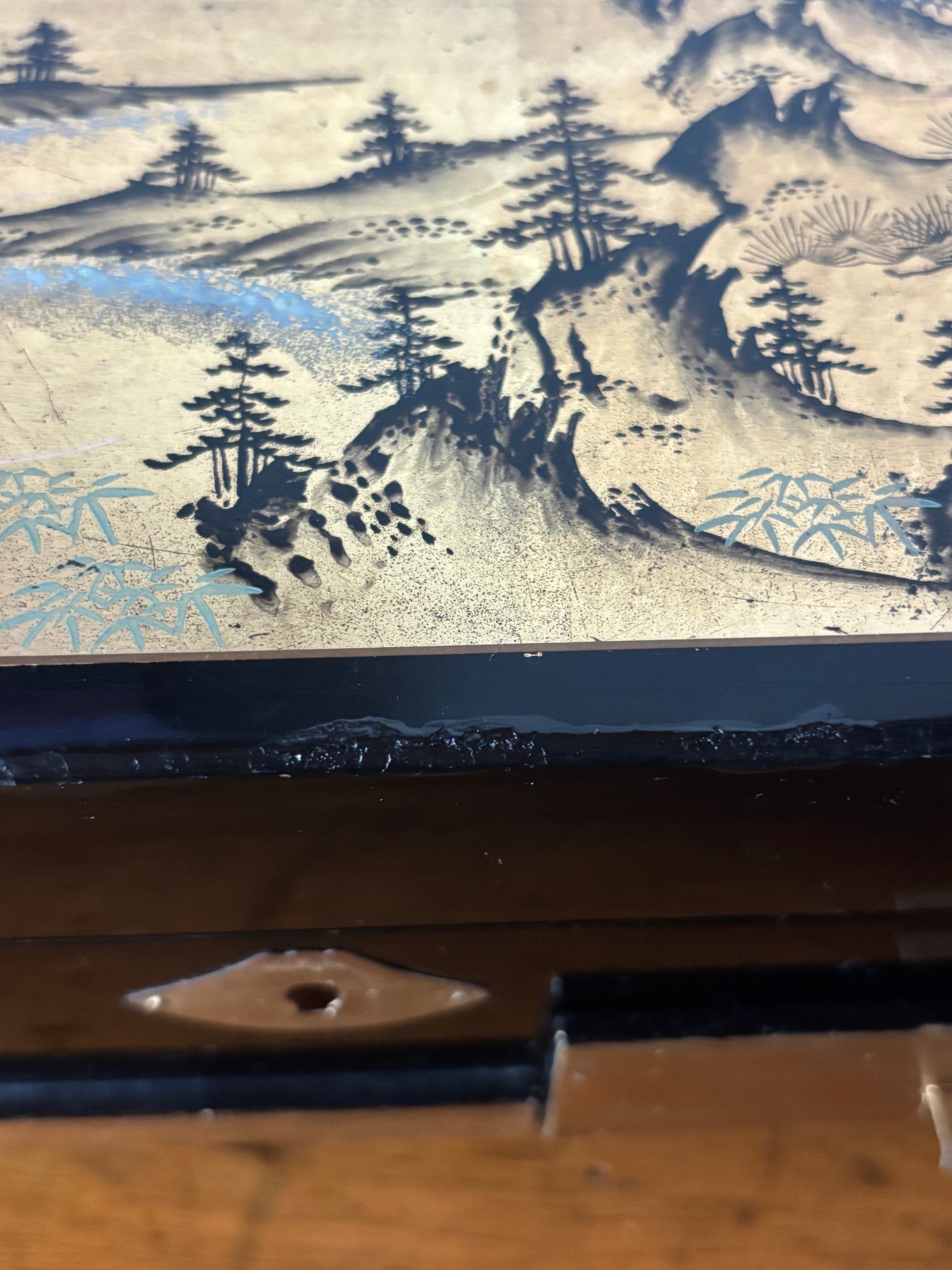 Large Japanese jewelry box with working music box and dancing geisha