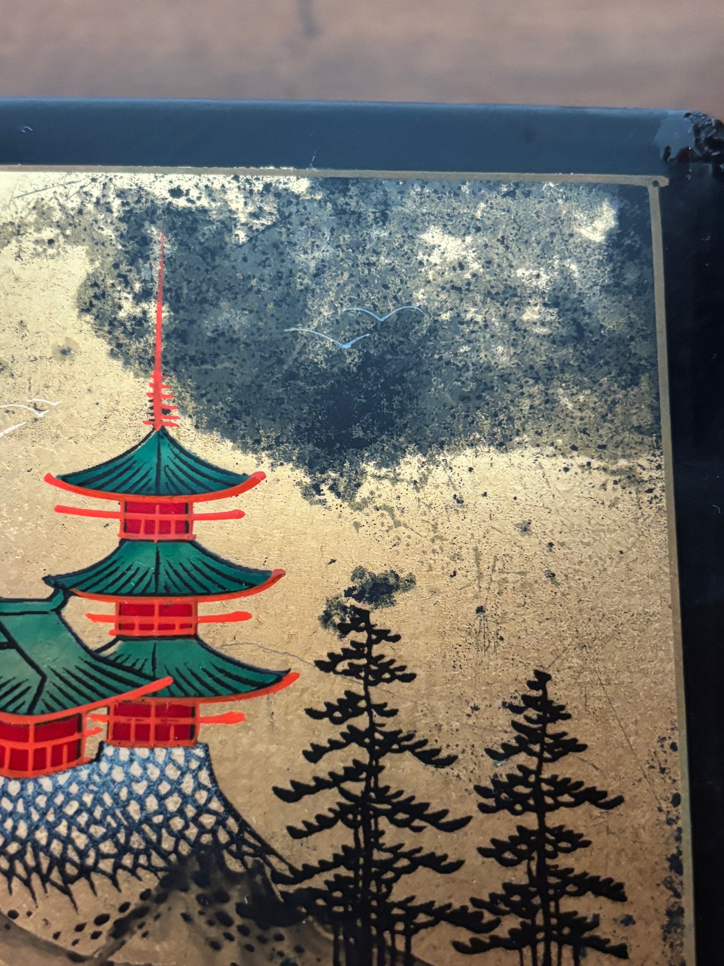 Large Japanese jewelry box with working music box and dancing geisha