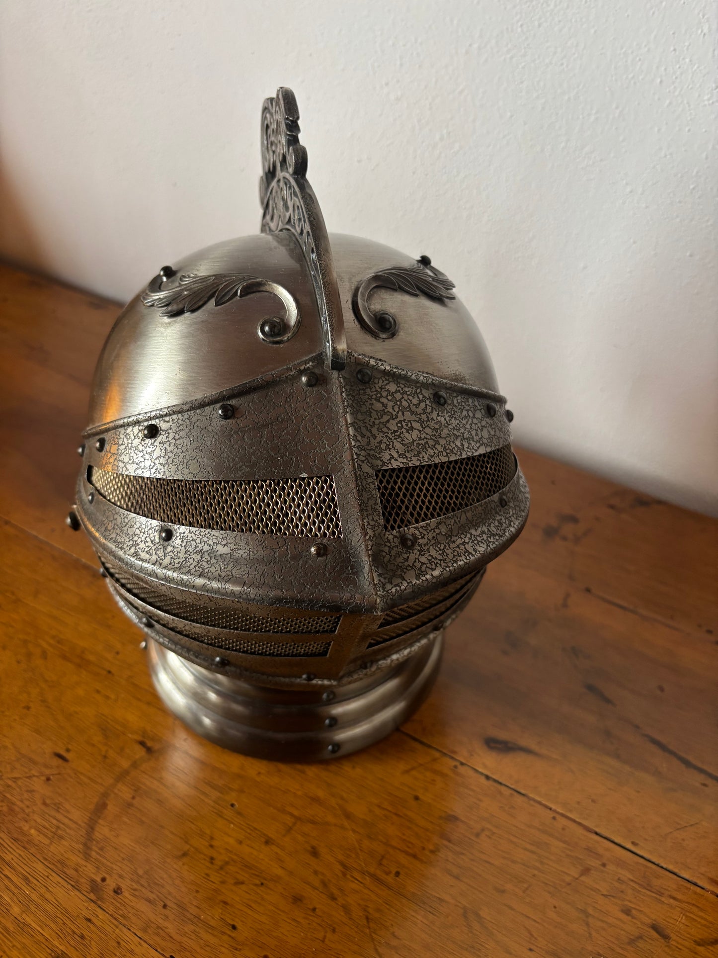 Vintage bar helmet with music box and liquor set