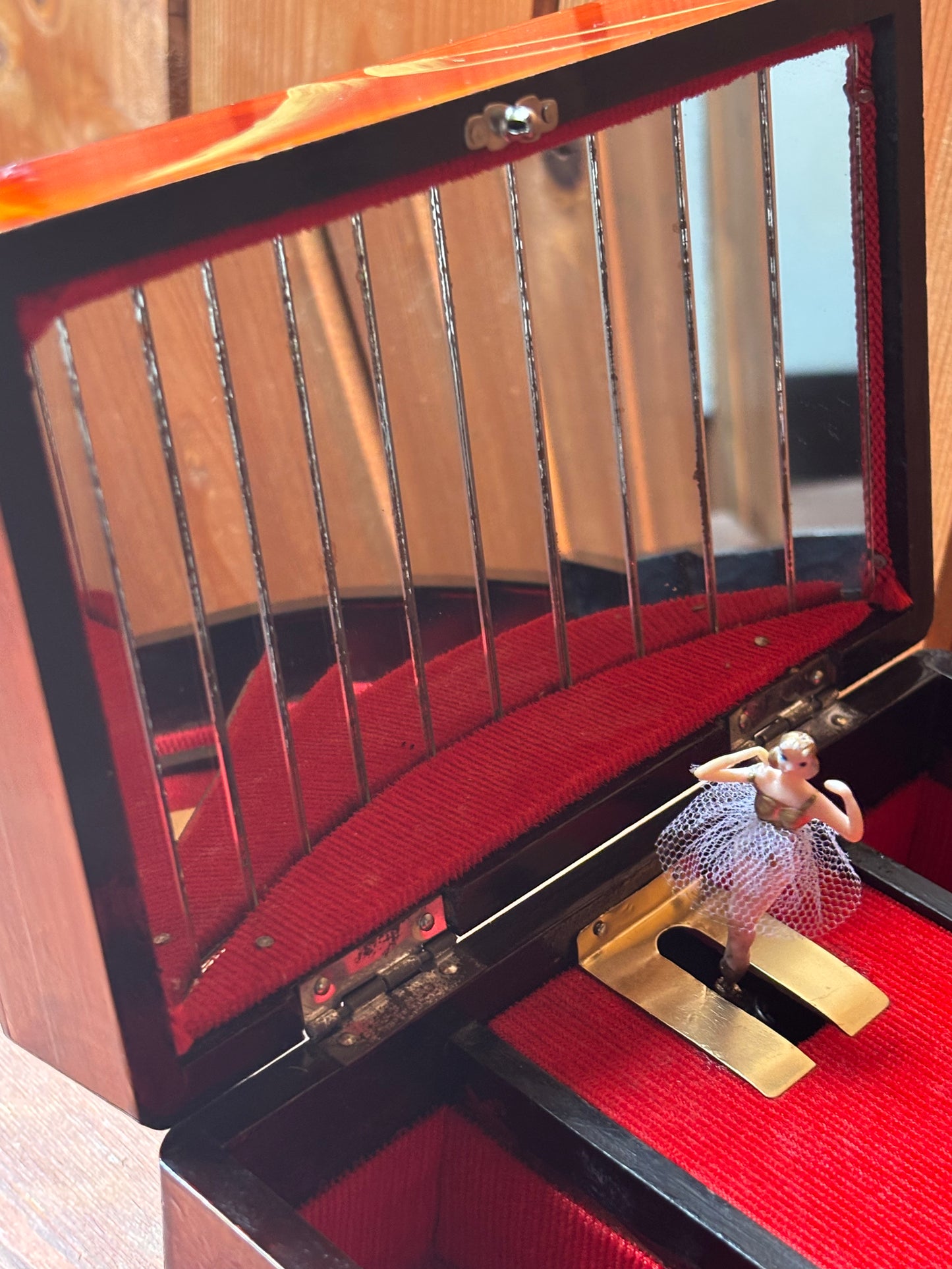 Portagioie bicolore con ballerina