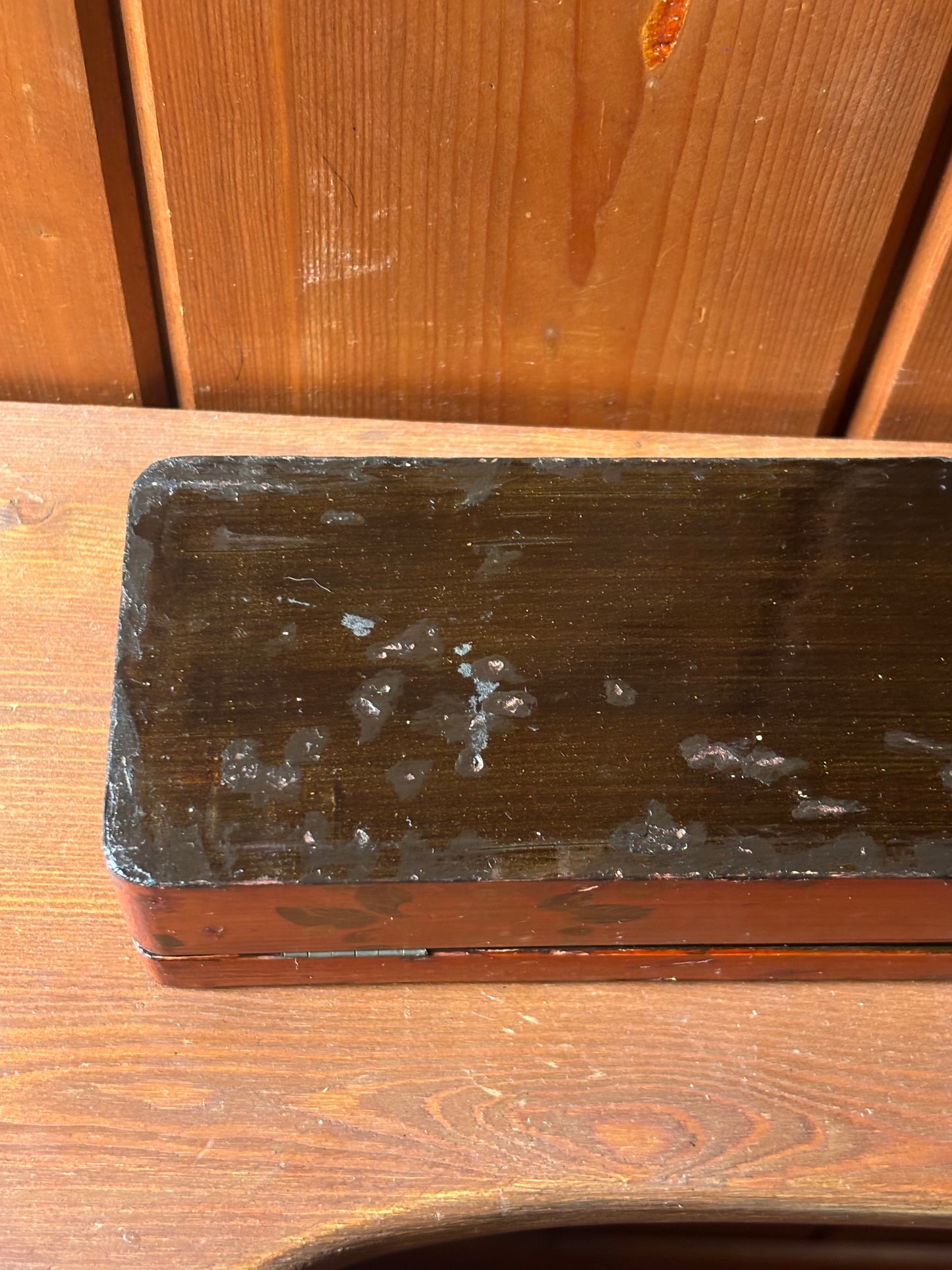 Scatola in legno stile giapponese