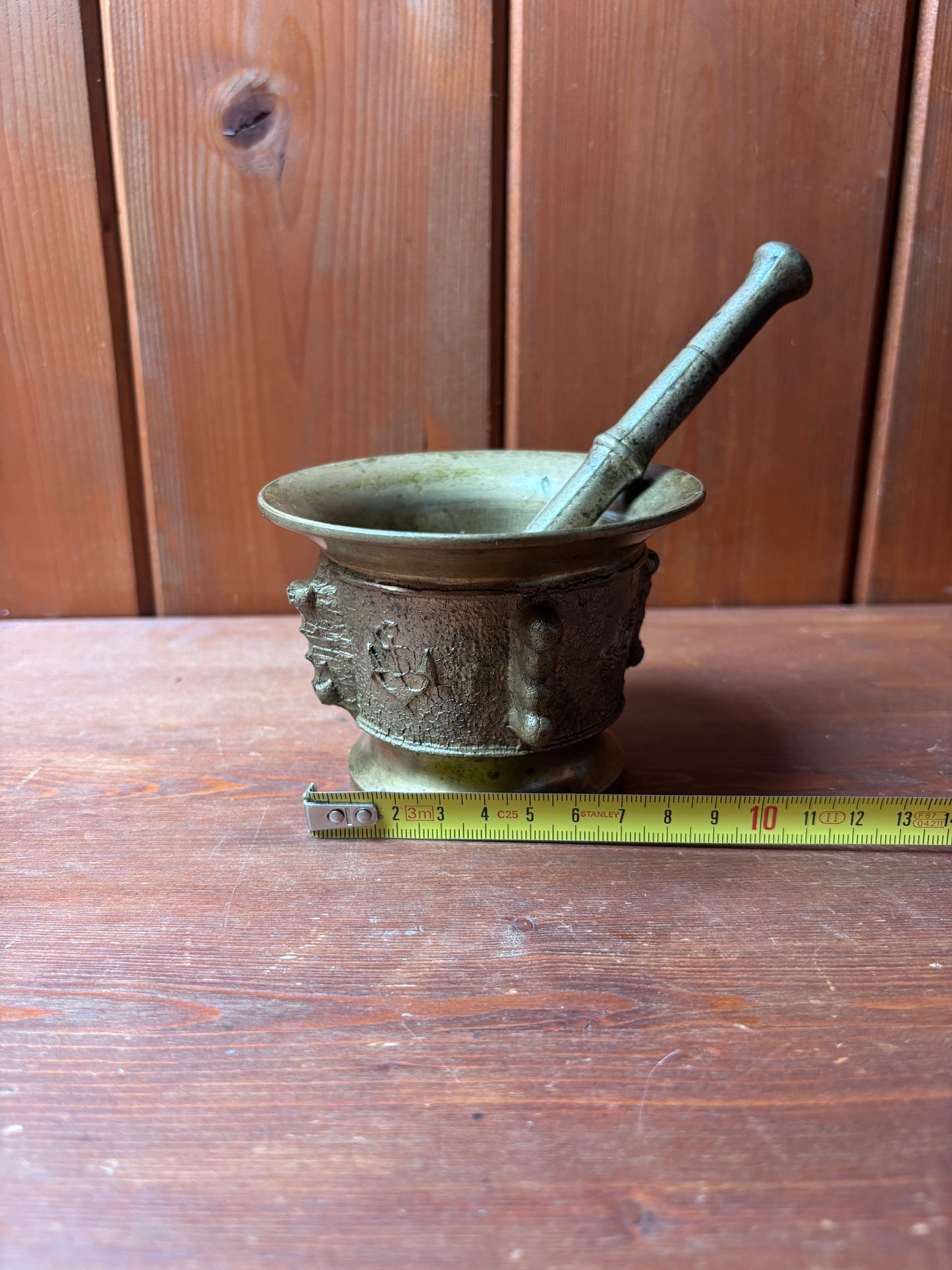 Mortaio da farmacia in bronzo