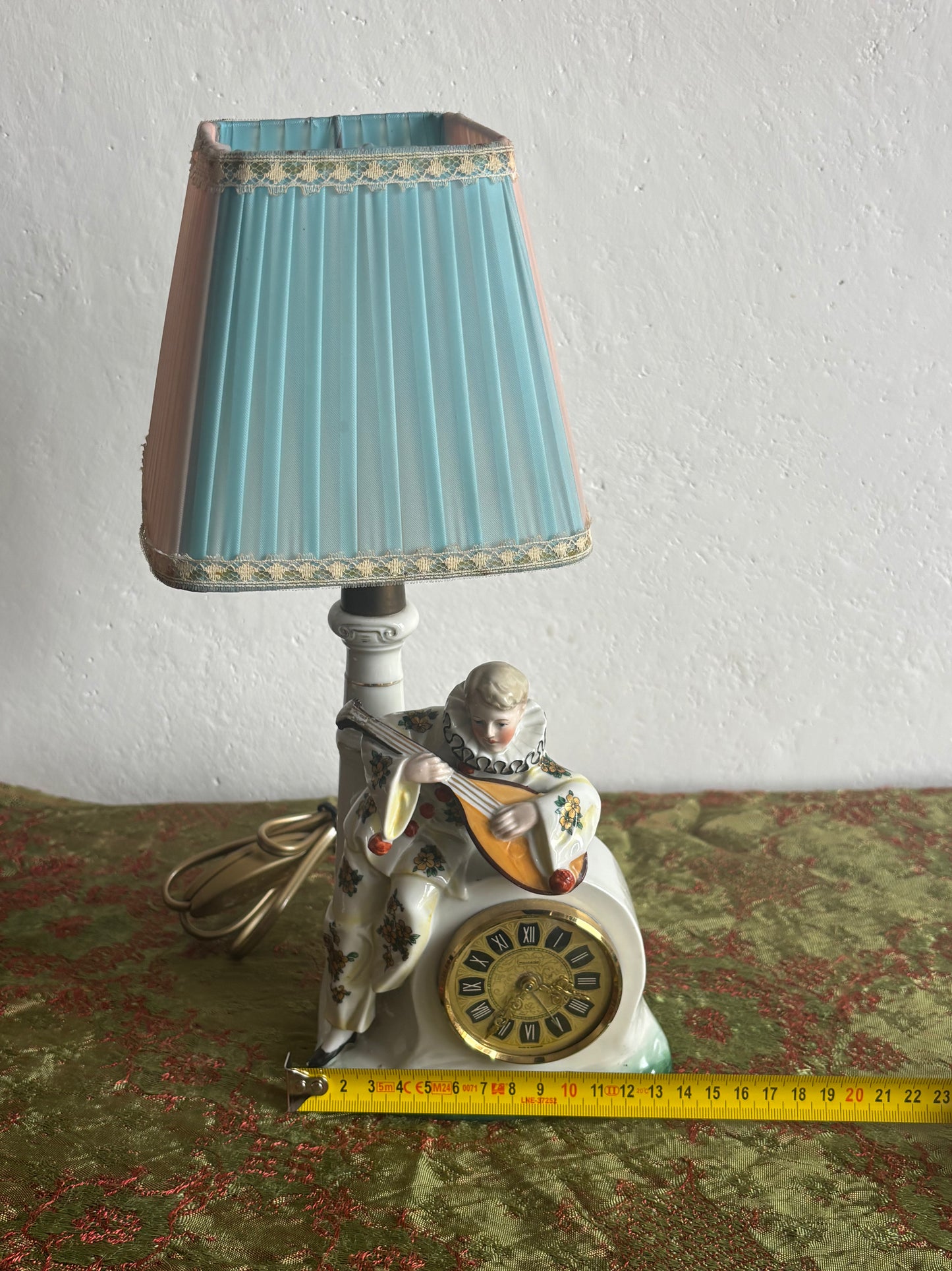 Lampada da Tavolo con Orologio a Carica