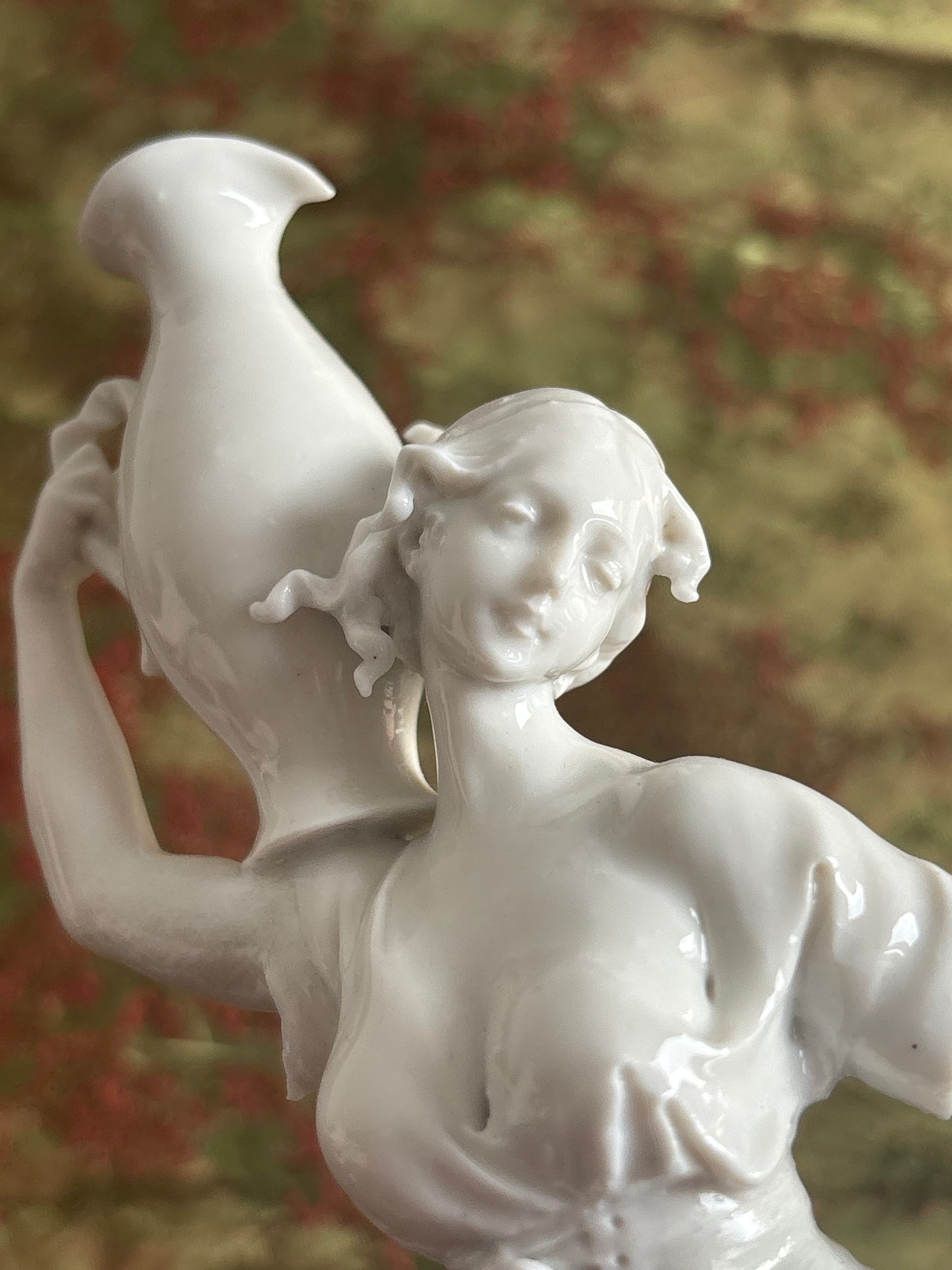 Statuetta Ginori in Porcellana Bianca con Marchio