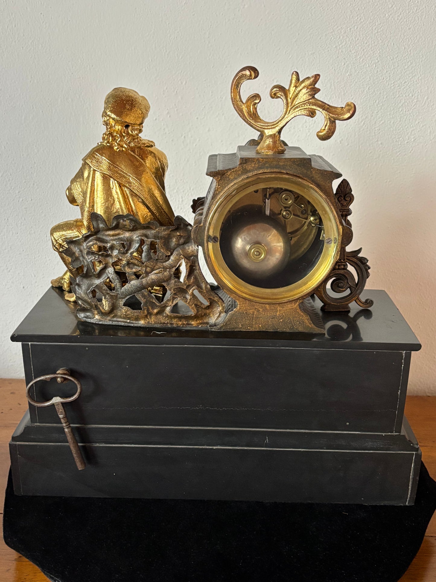 Orologio in marmo nero