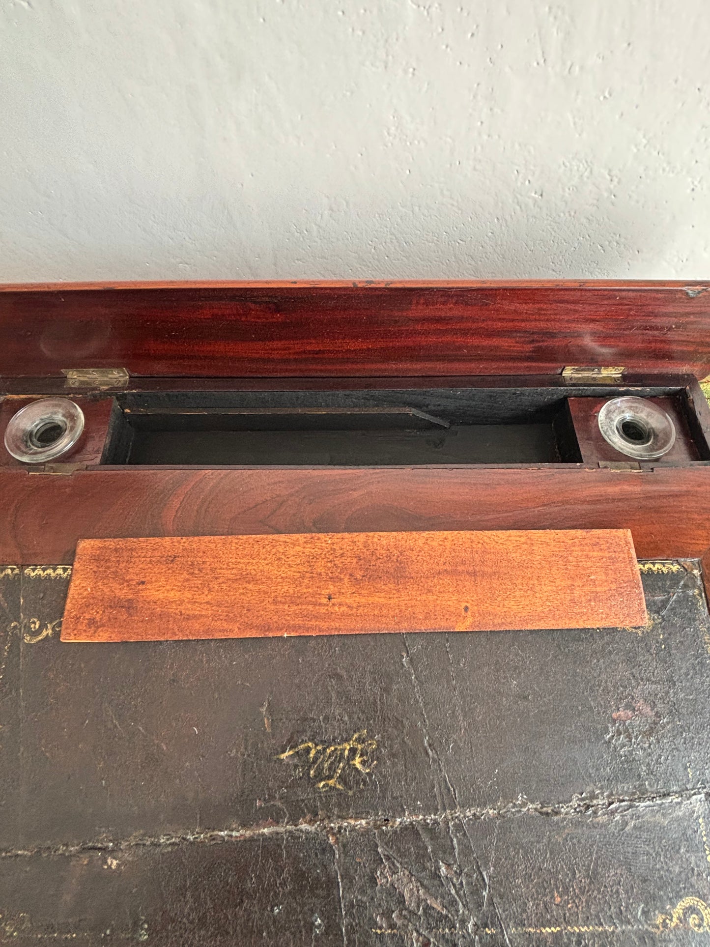 Scrittoio d’epoca in legno – elegante writing slope vintage