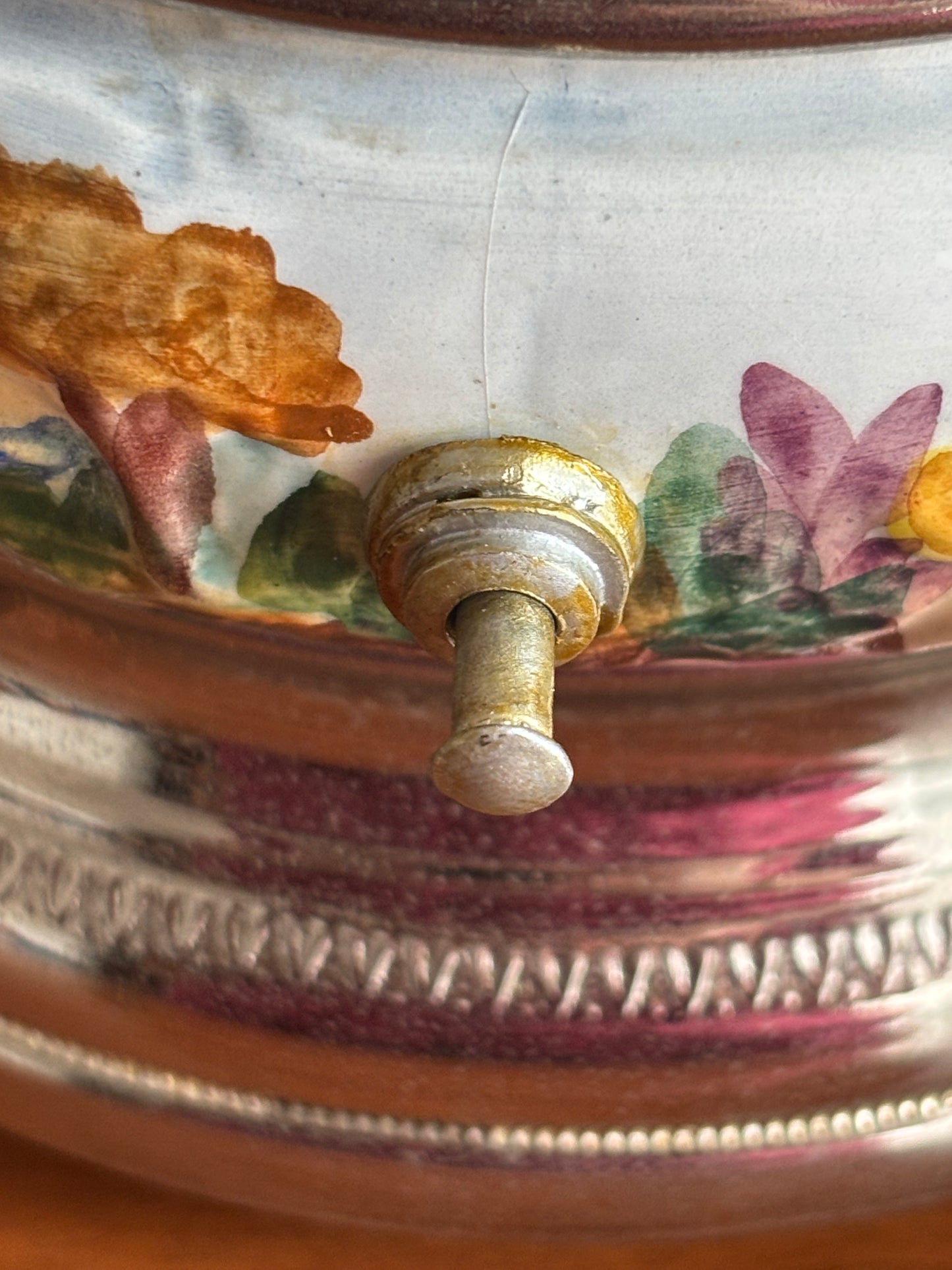 Portasigarette in ceramica stile Capodimonte con carillon funzionante