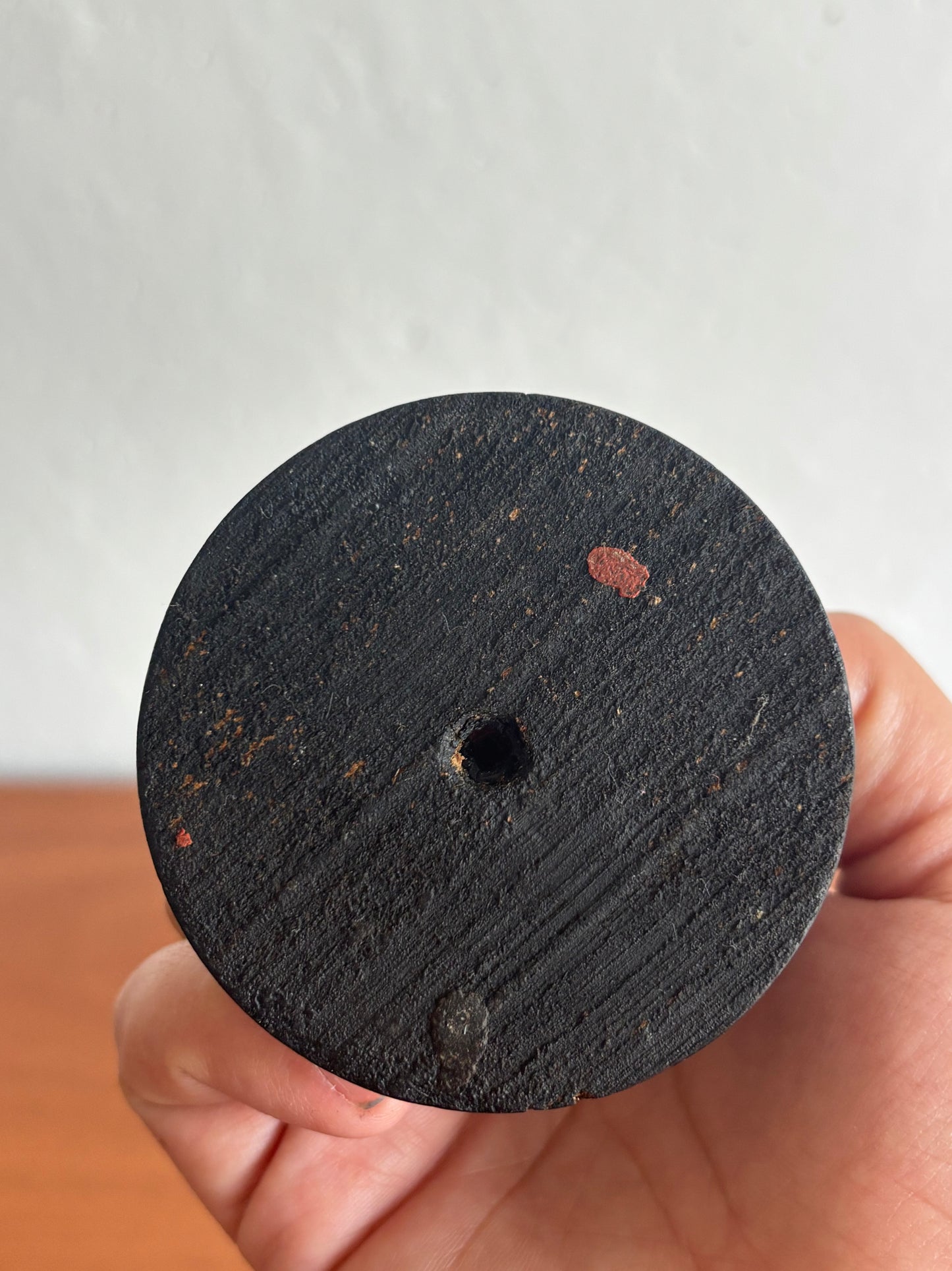 Crocefisso in legno con Cristo in metallo