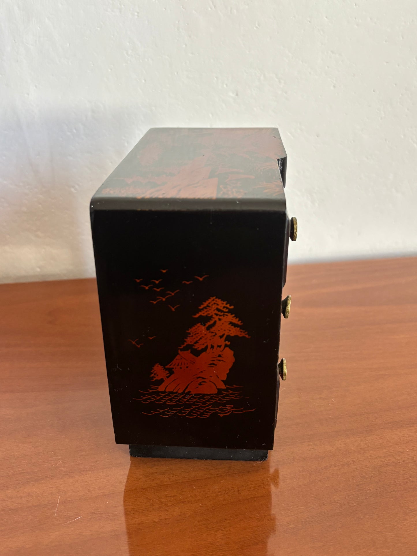 Portagioie giapponese con manici circolari e ballerina magnetica