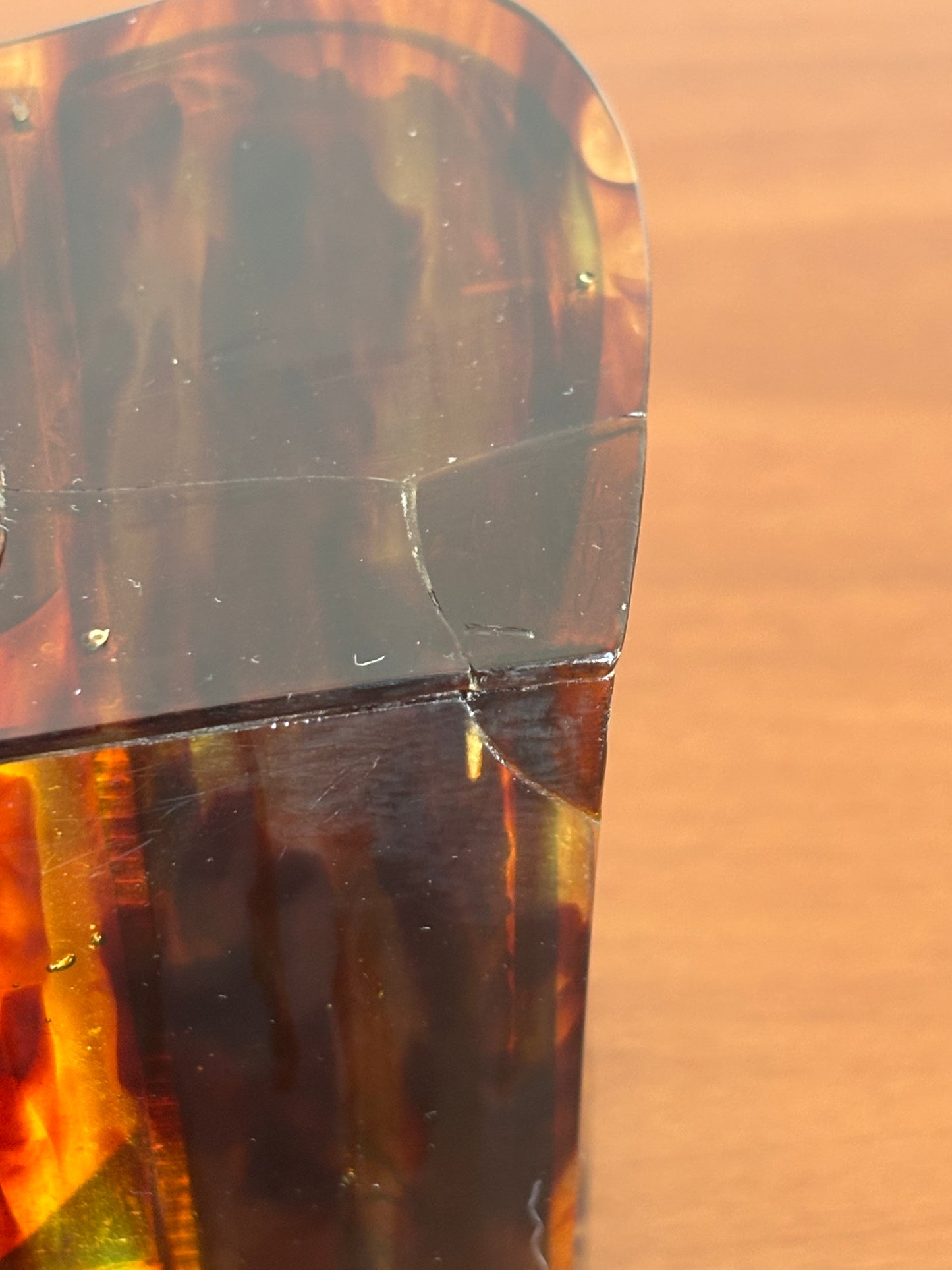 Portagioie vintage a forma di mobile bar con carillon