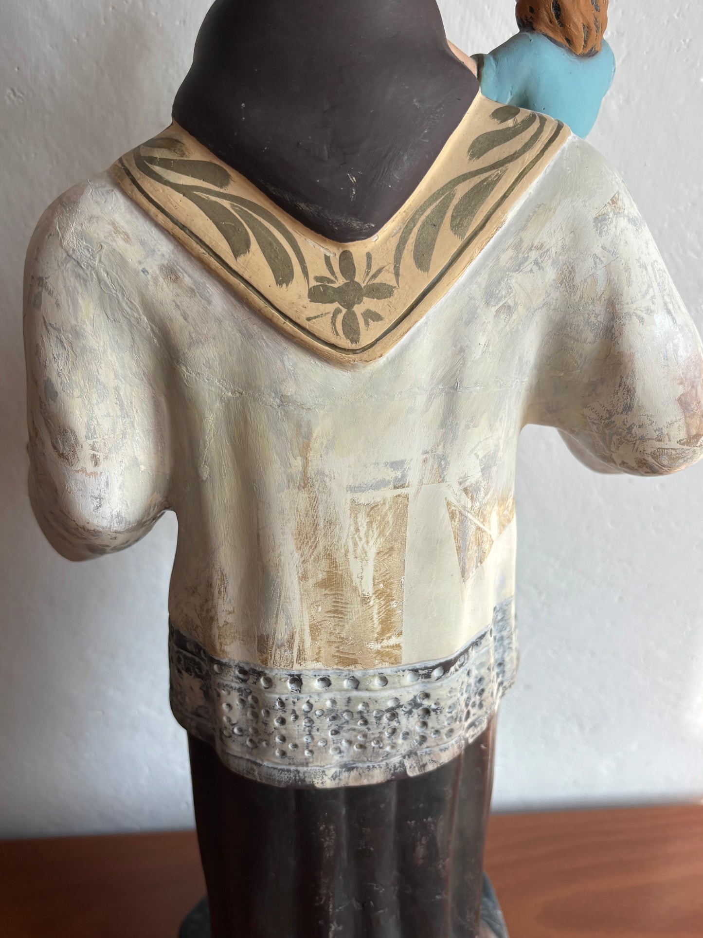 Statua di Sant’Antonio con Gesù Bambino in gesso – Restaurata, con occhi in vetro e aureola rimovibile