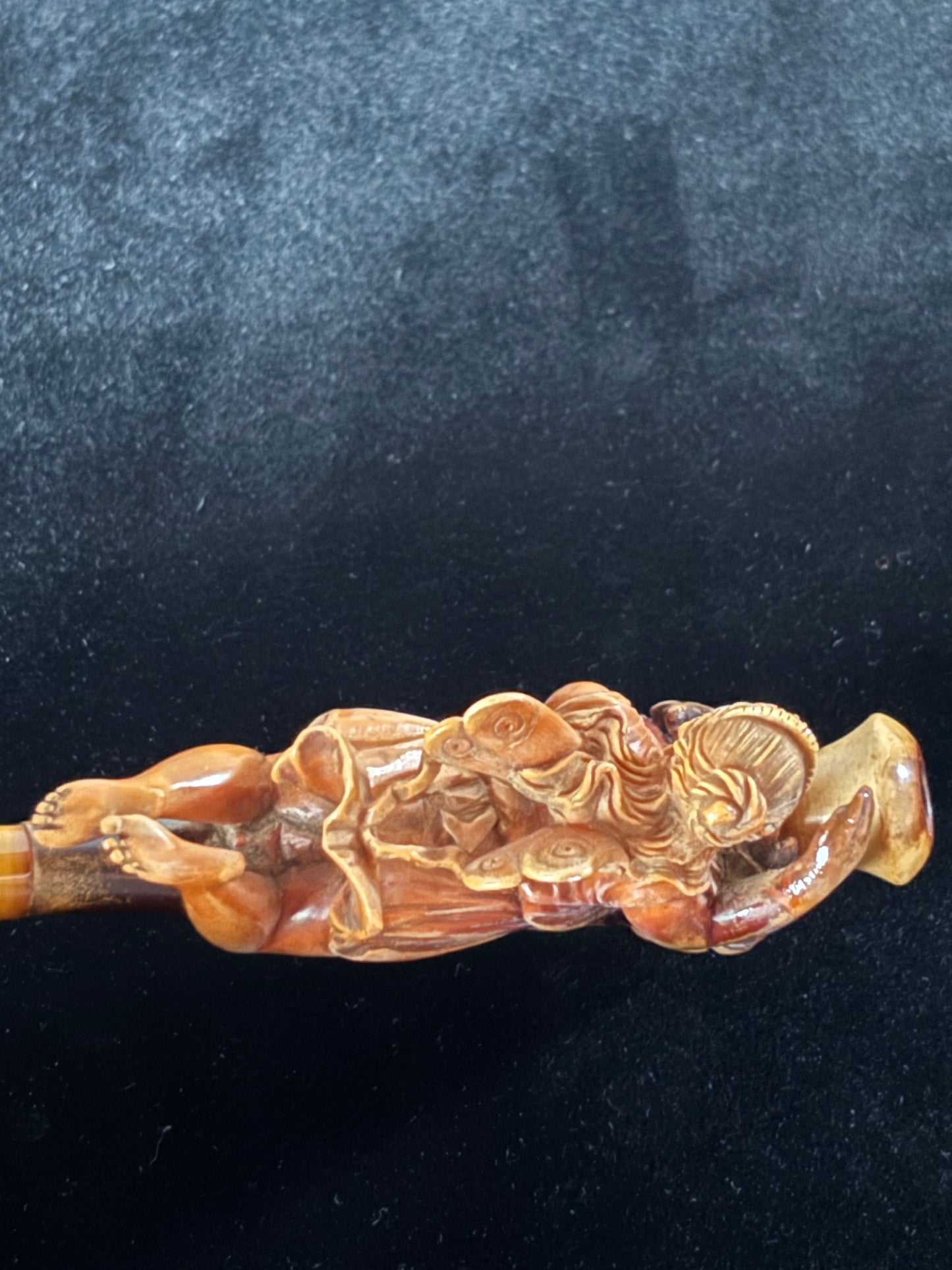 Antike Meerschaumpfeife – Geflügelte Frau mit Füllhorn – Dekorative Kunst, 19.–20. Jahrhundert