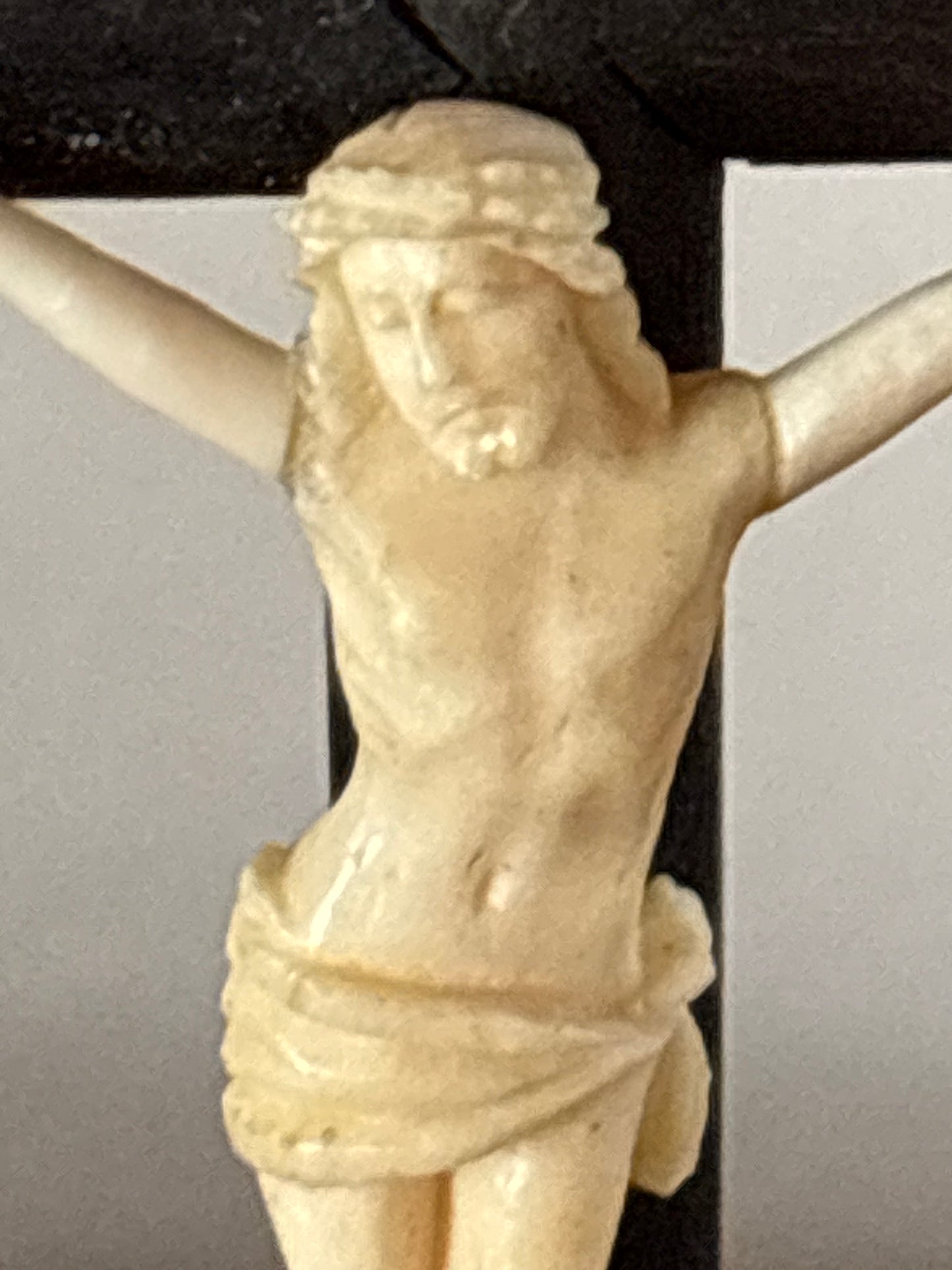 Crocefisso antico da tavolo in legno e osso – Arte sacra