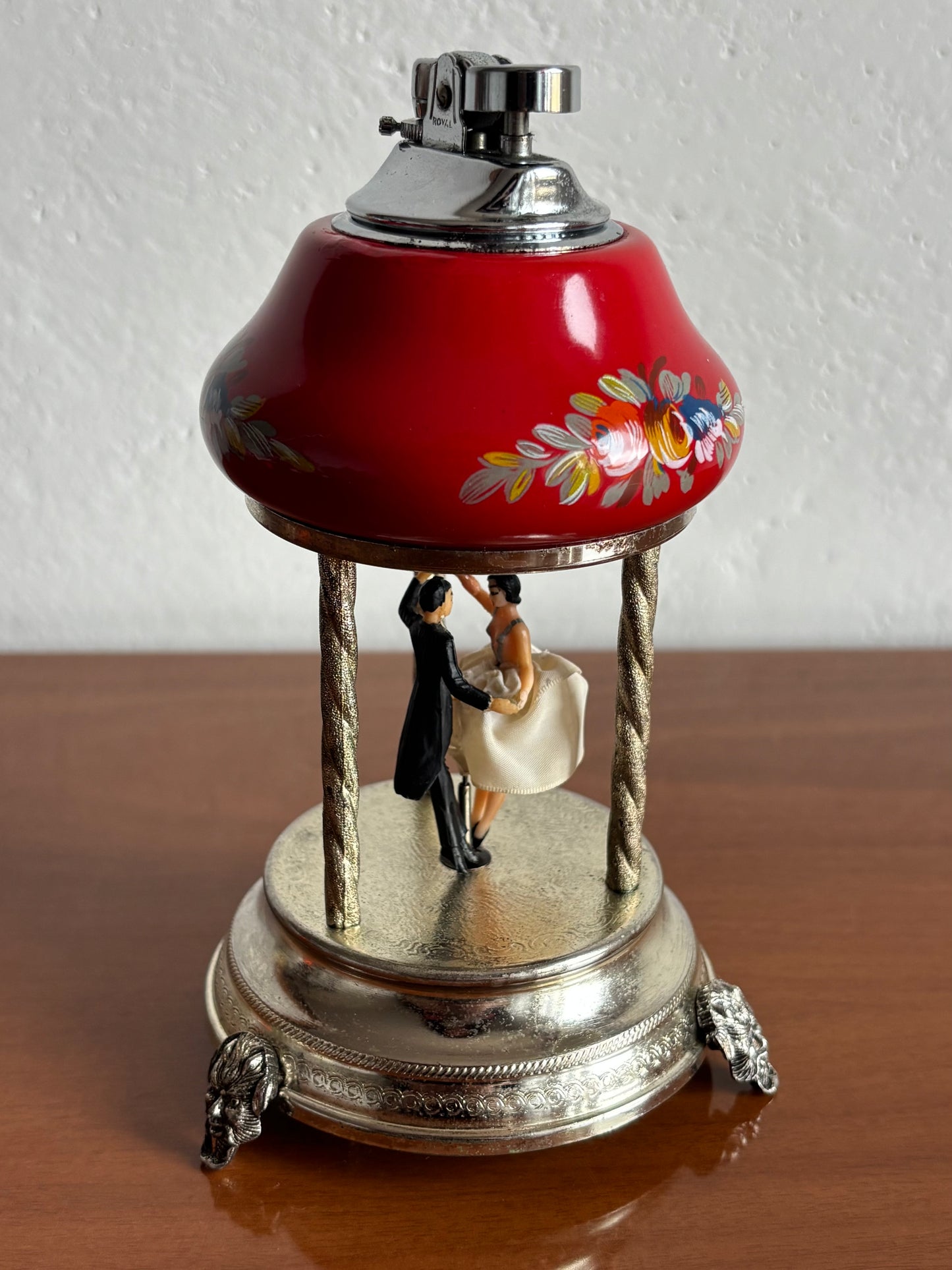 Vintage‑Feuerzeug mit Reuge‑Spieluhr