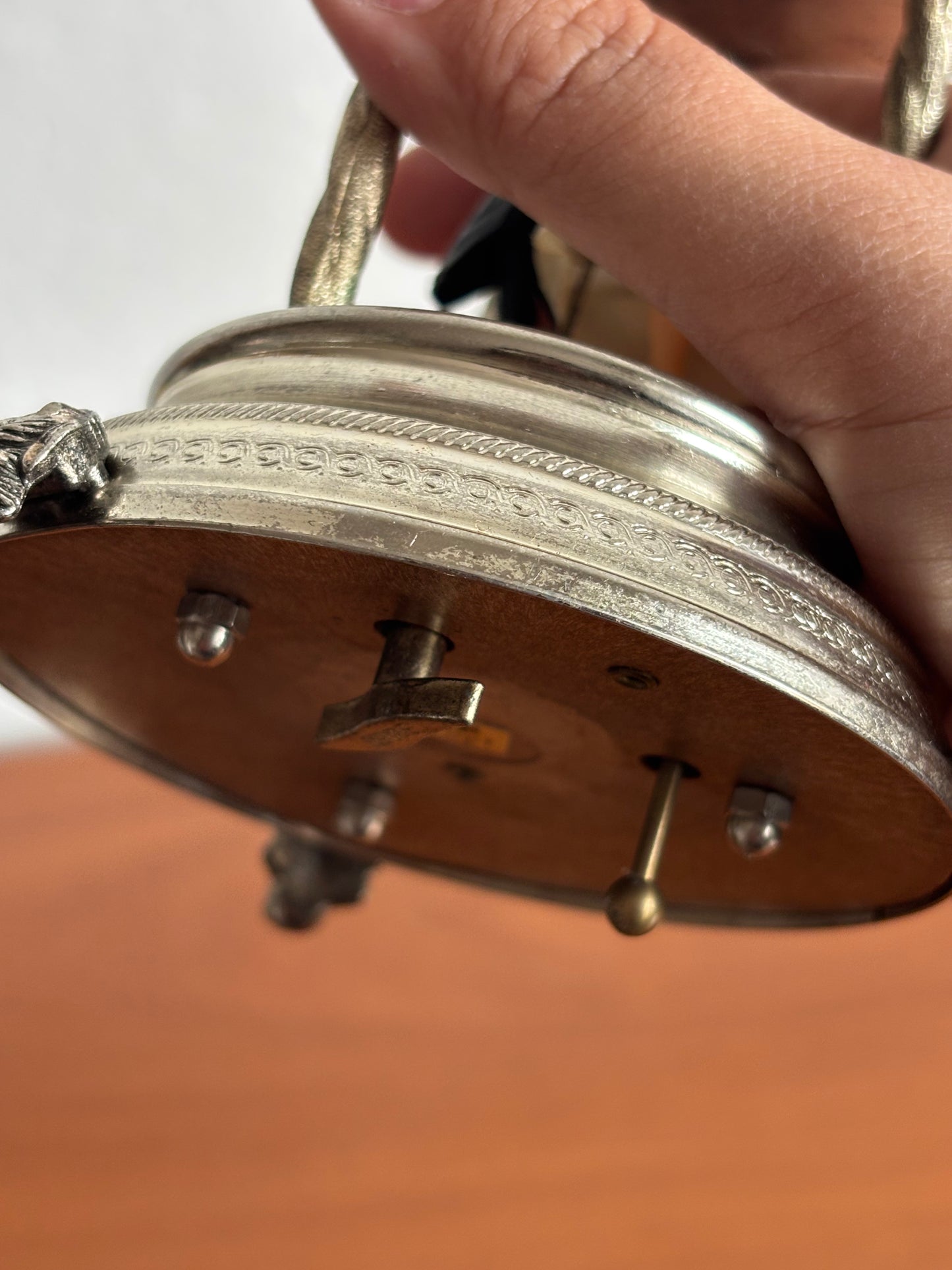 Vintage‑Feuerzeug mit Reuge‑Spieluhr