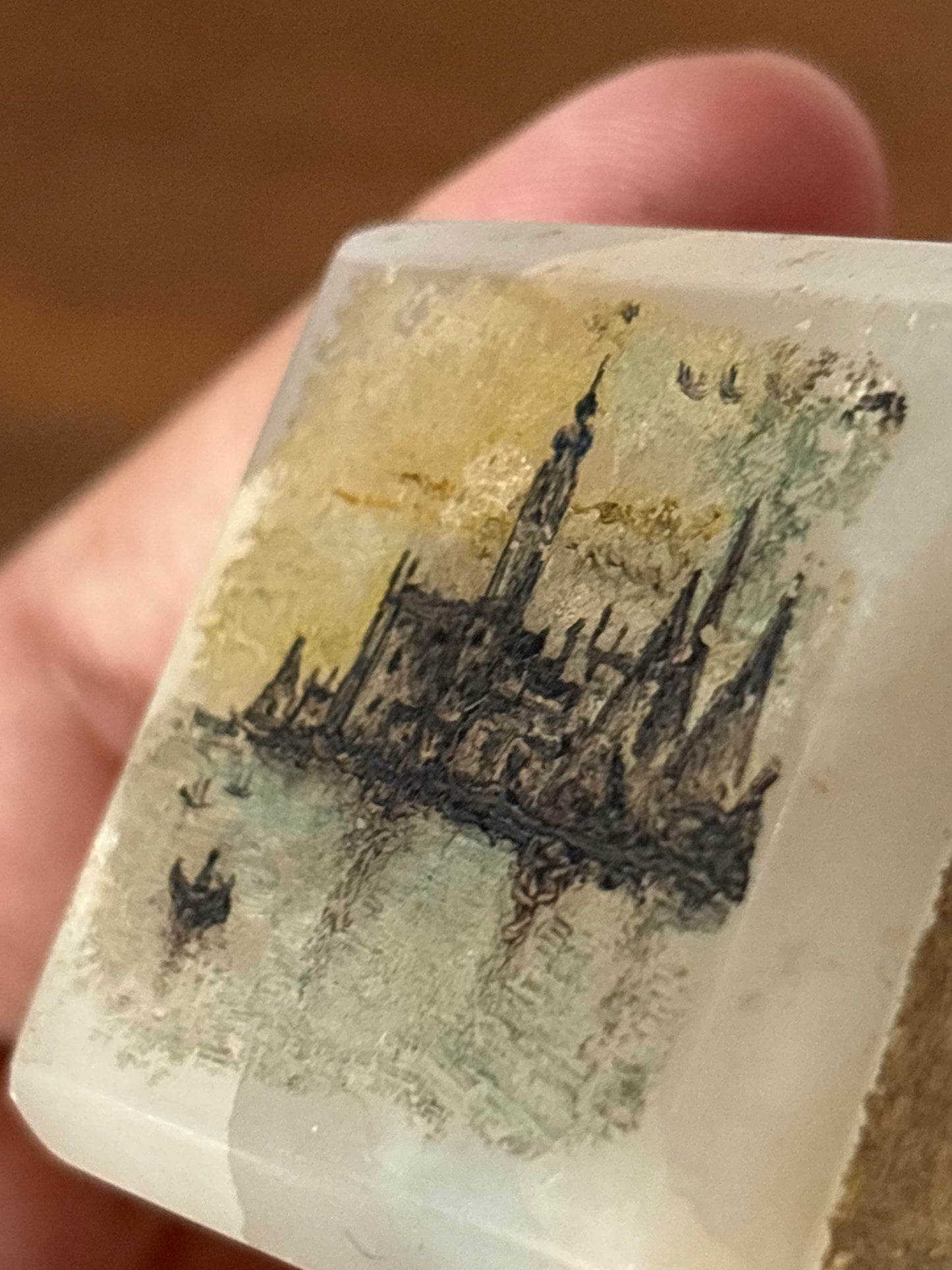 Cubo Fermacarte in Onice con Dipinti a Mano – Vedute della Laguna Veneziana