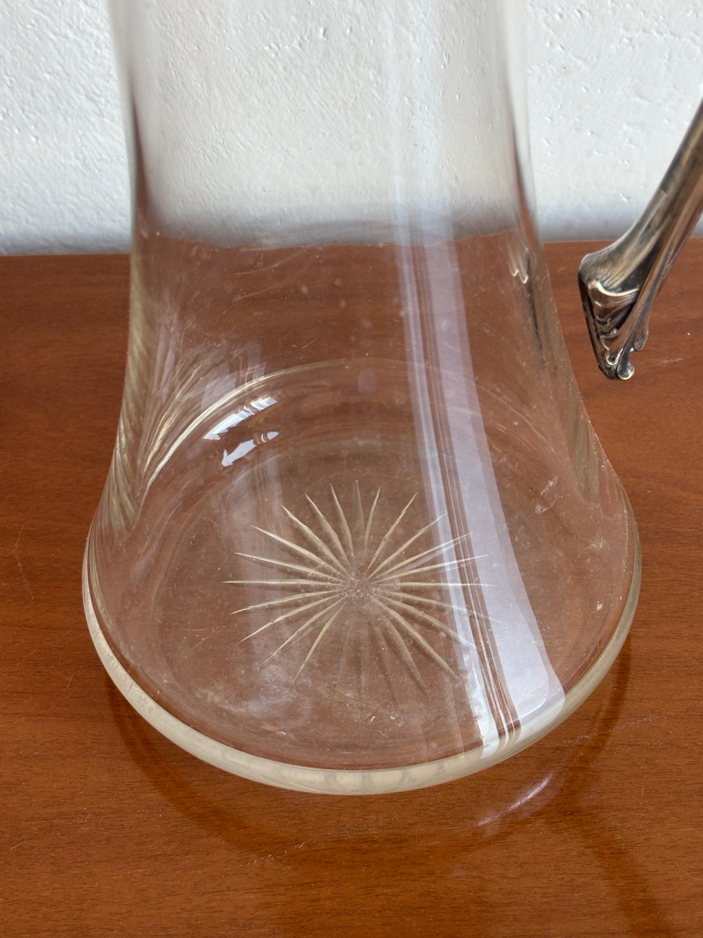 Vintage Liberty‑Style Carafe in Glass and Silvered Metal – Timeless Elegance