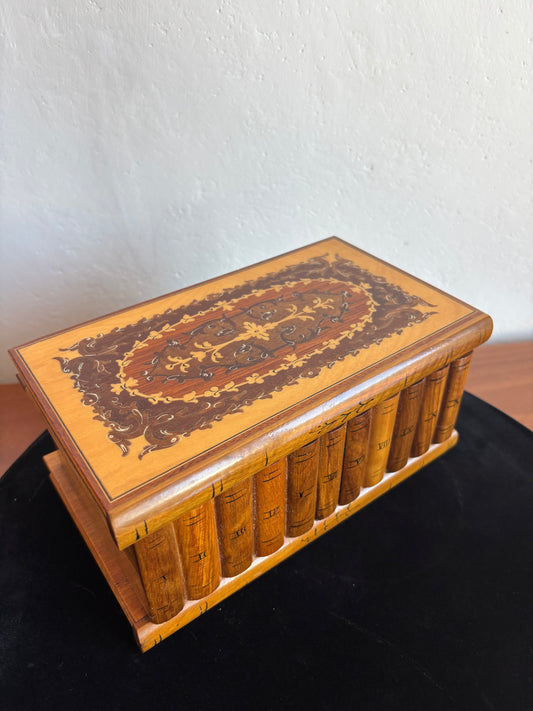 Vintage Sorrento Puzzle Box in Wood