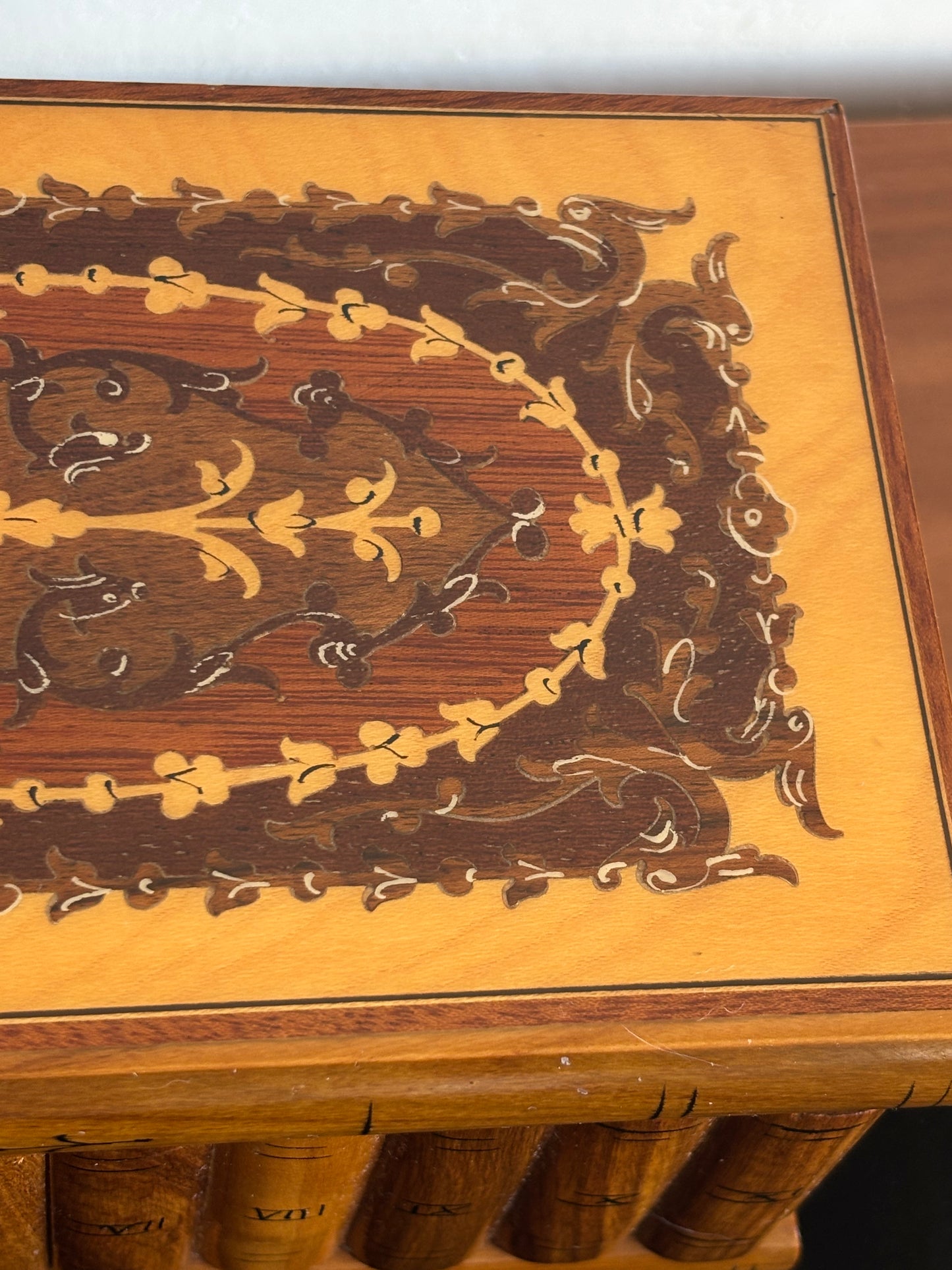 Vintage Sorrento Puzzle Box in Wood