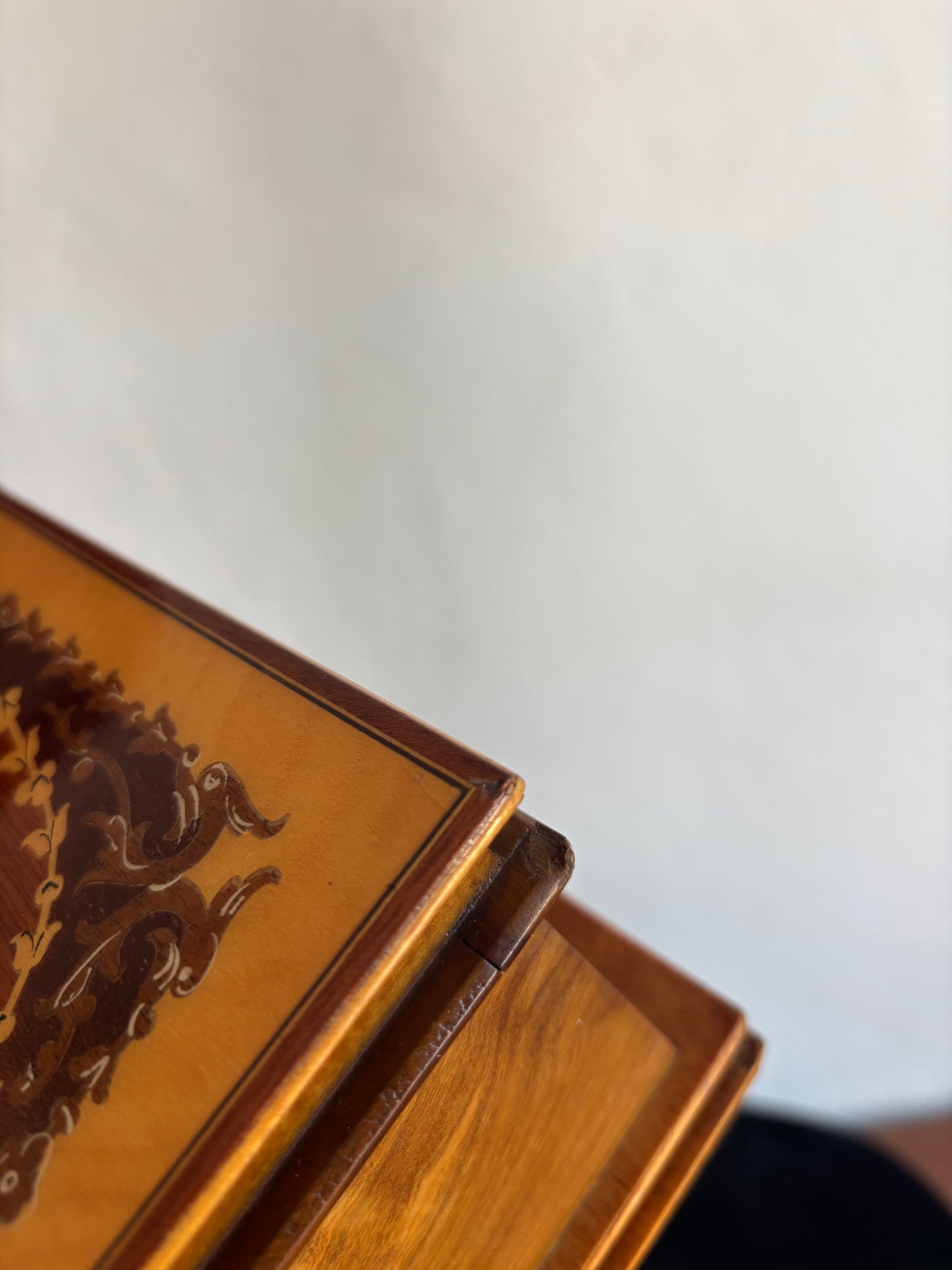 Vintage Sorrento Puzzle Box in Wood