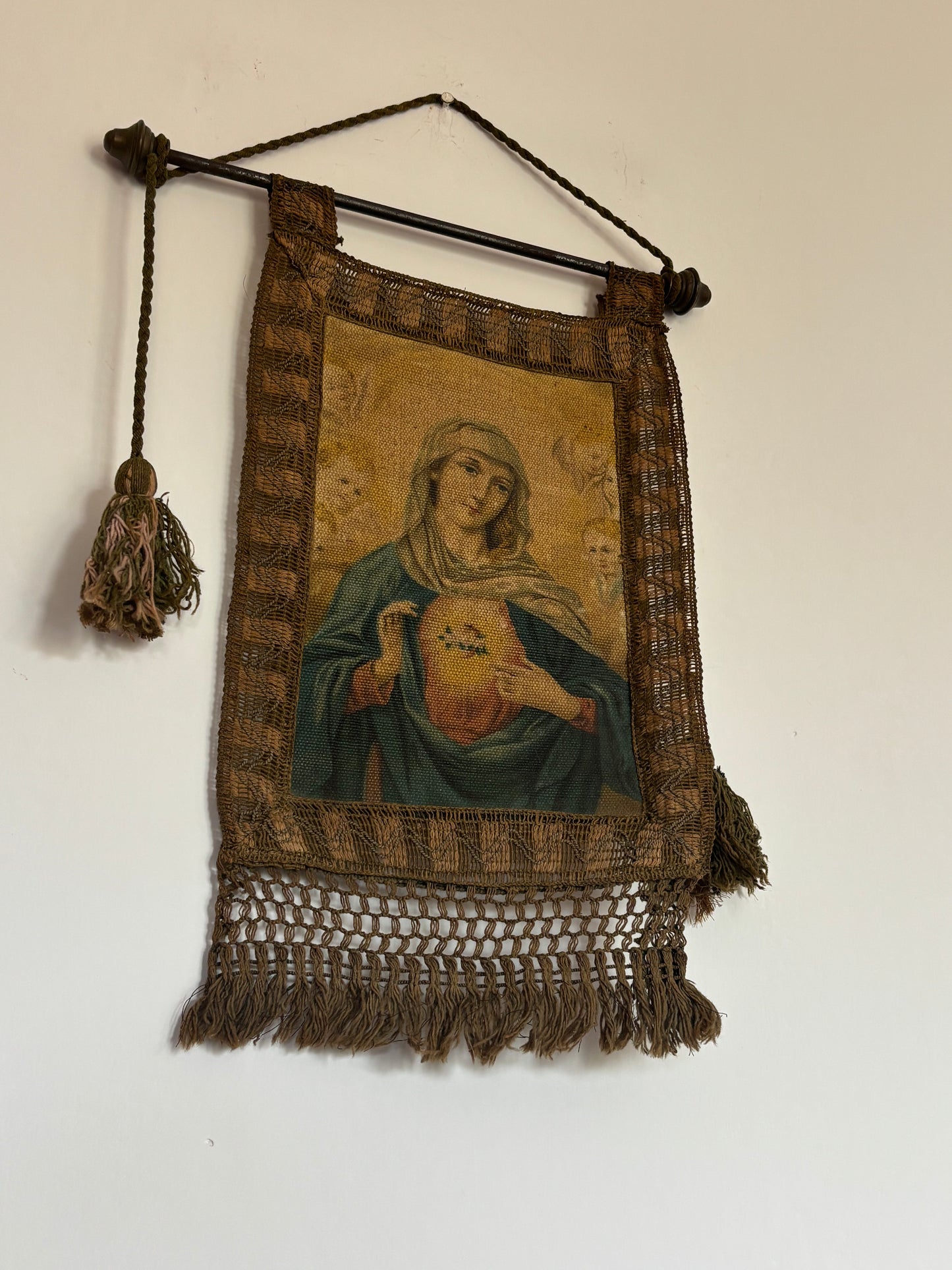 Religious Banner with Virgin Mary and Sacred Heart – Vintage Oleograph on Canvas
