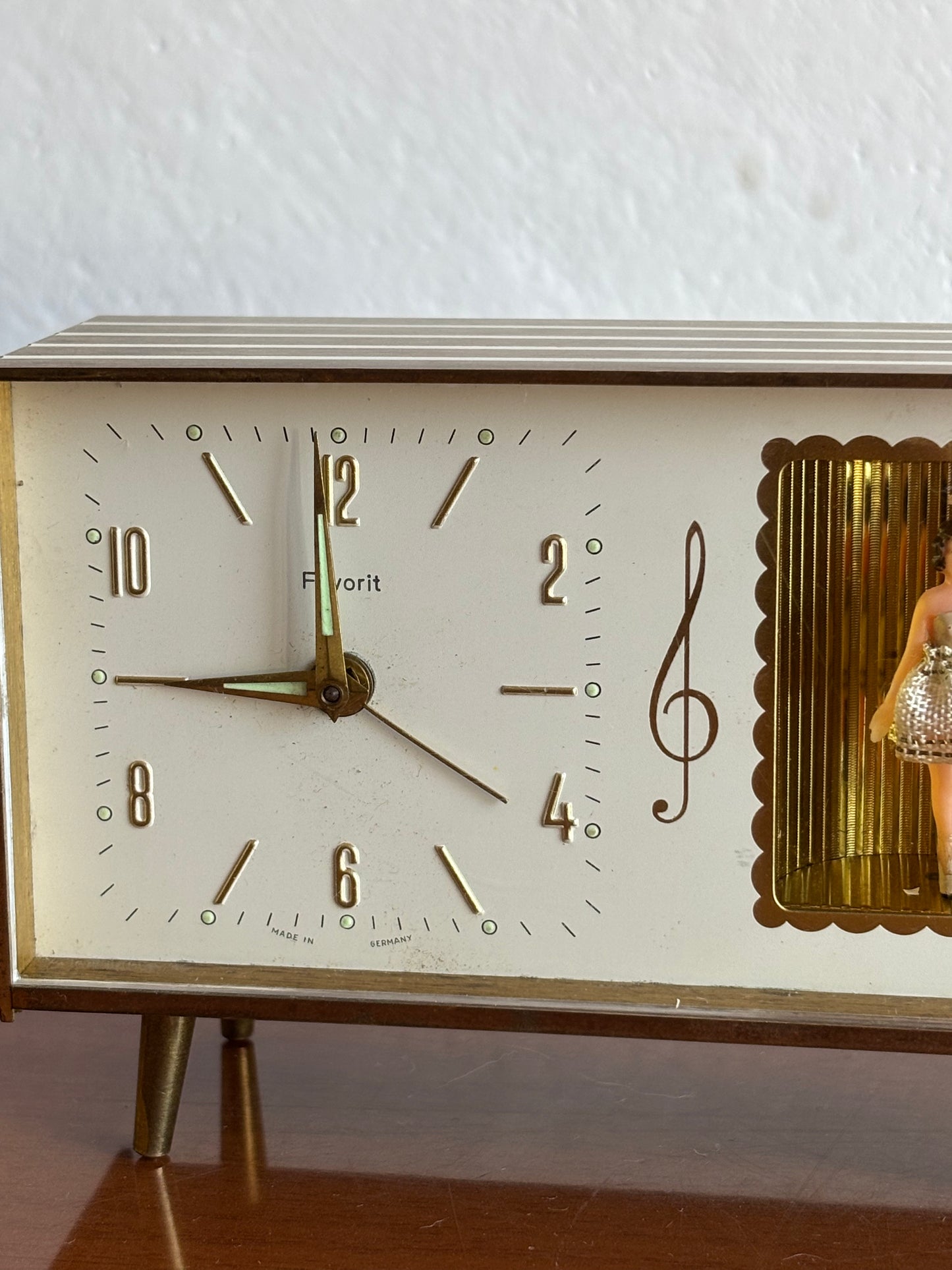 Vintage Favorit alarm clock with music box and ballerina – 1960s, working