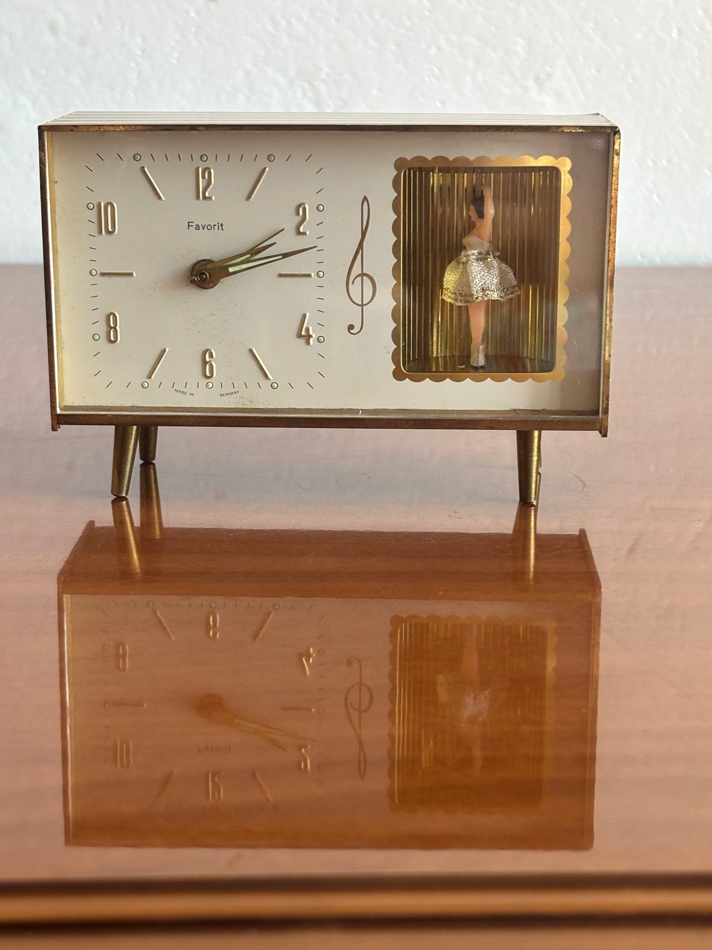 Vintage Favorit alarm clock with music box and ballerina – 1960s, working