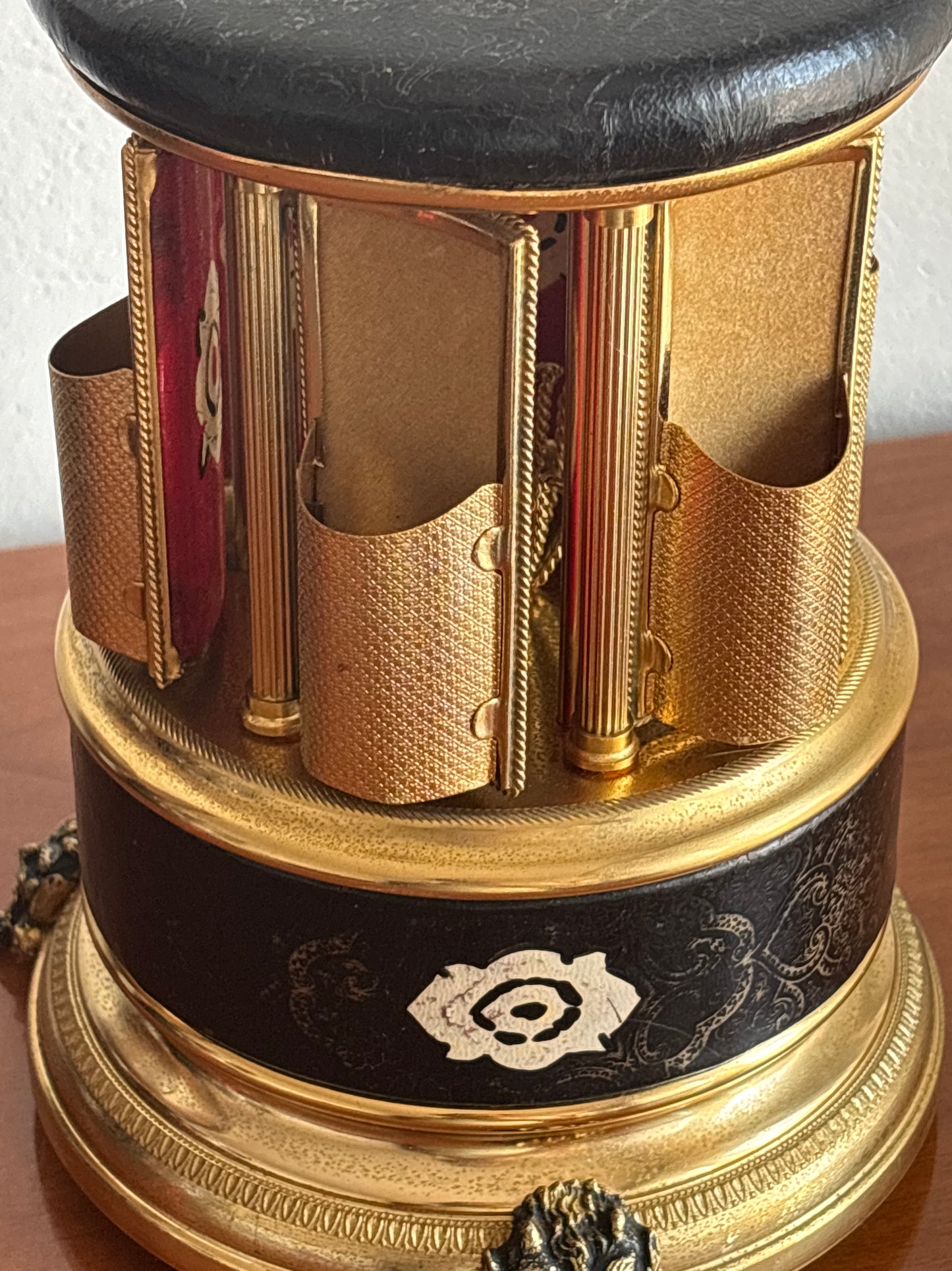 Portasigarette musicale con carillon Reuge